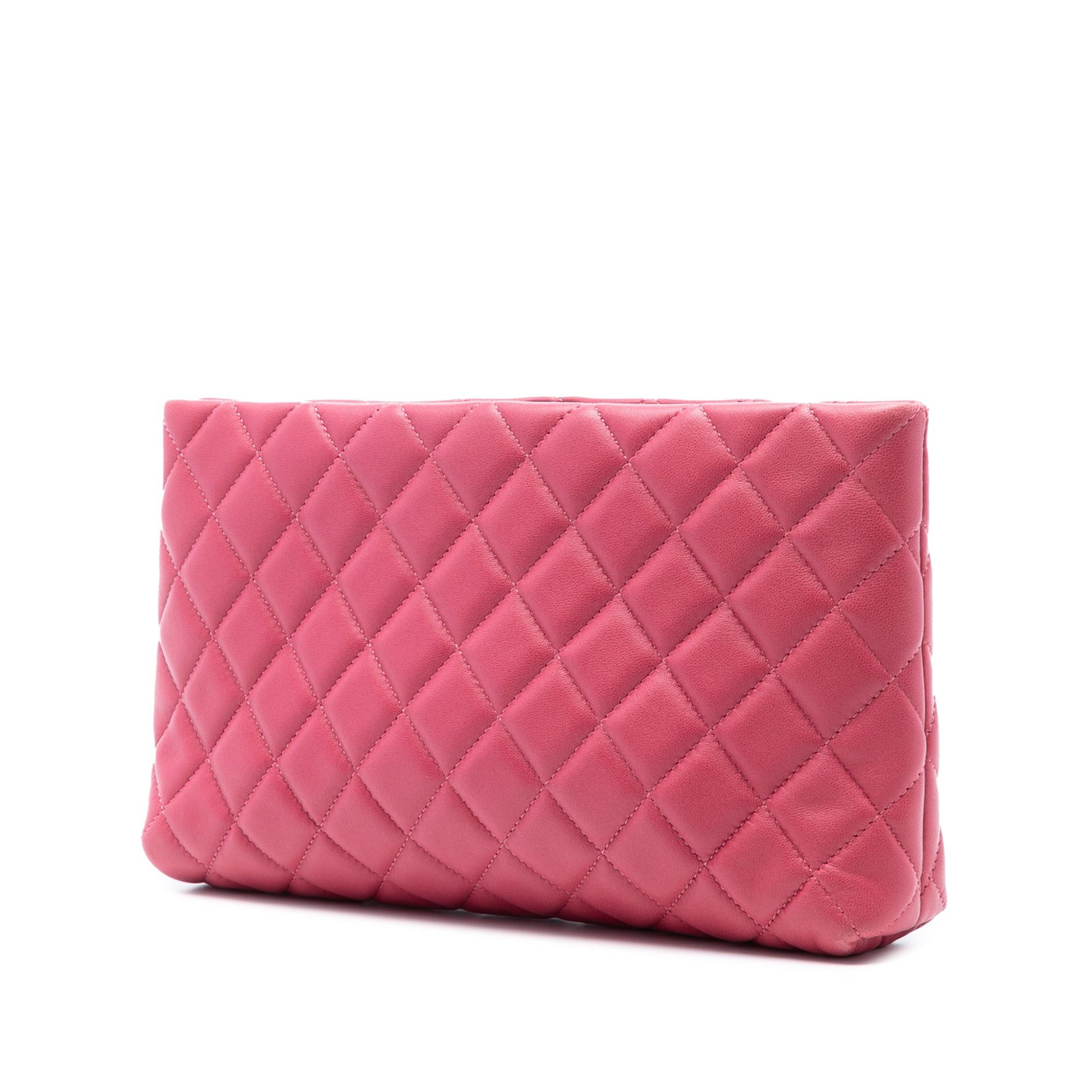 Chanel Quilted Lambskin Kiss Lock Clutch Size ONE SIZE - 2 Thumbnail