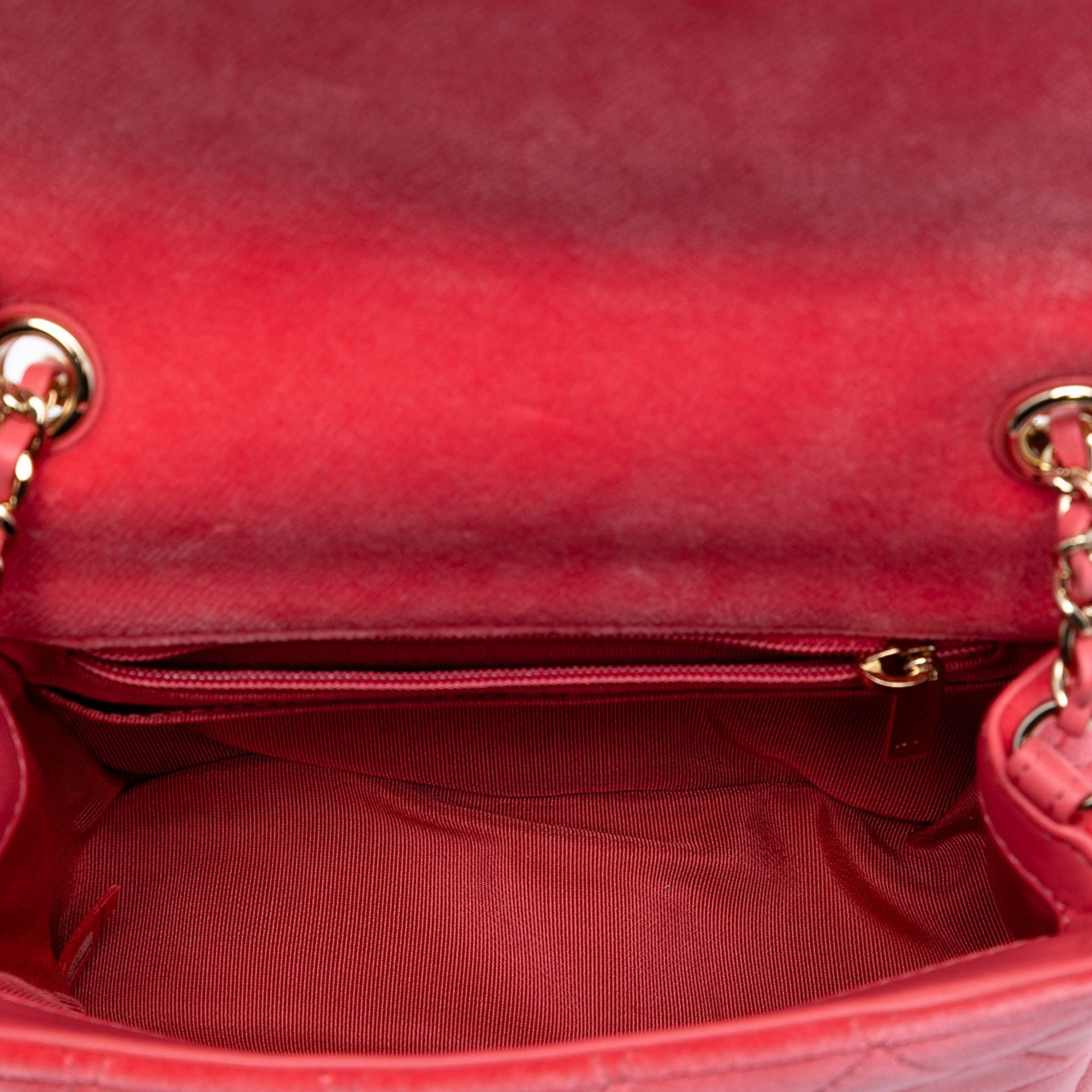 Chanel Mini Square Classic Velvet Pearl Crush Single Flap Size ONE SIZE - 3 Thumbnail