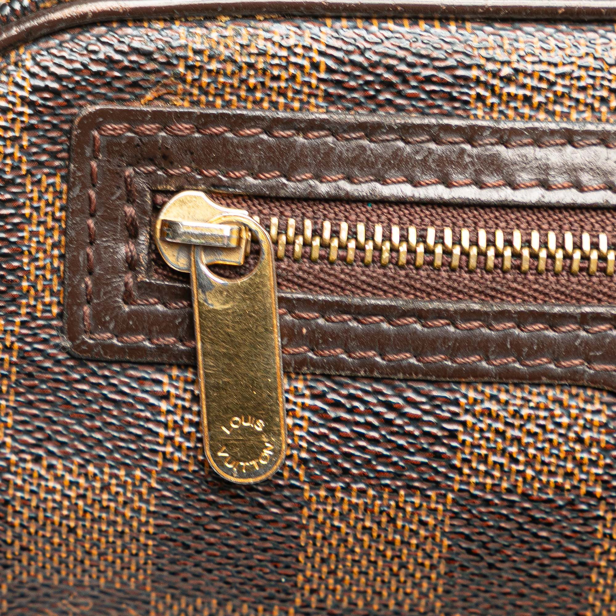 Louis Vuitton Damier Ebene Pochette Billets Macao Size ONE SIZE - 7 Thumbnail
