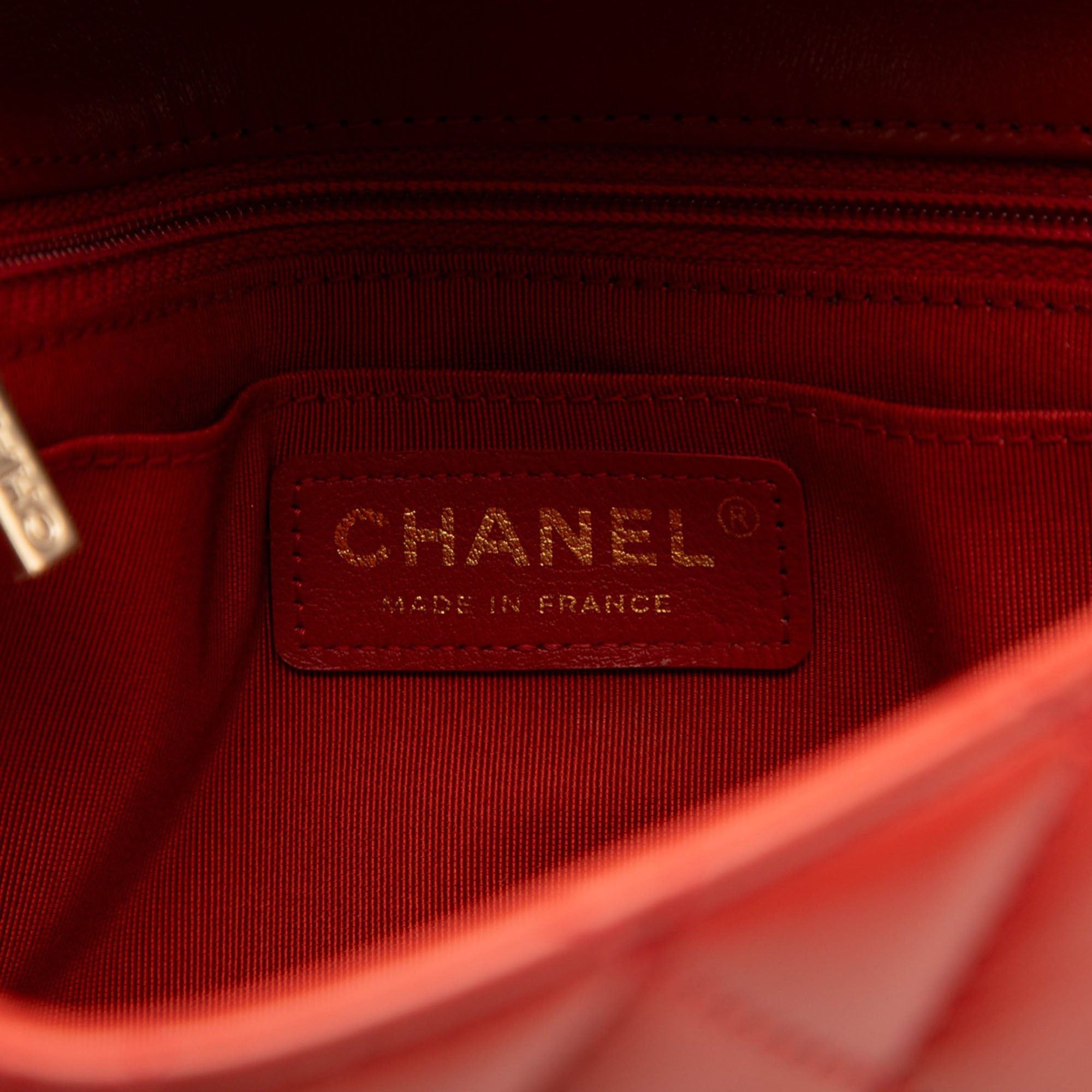 Chanel CC Quilted Calfskin Ruffle Strap Flap Size ONE SIZE - 5 Thumbnail