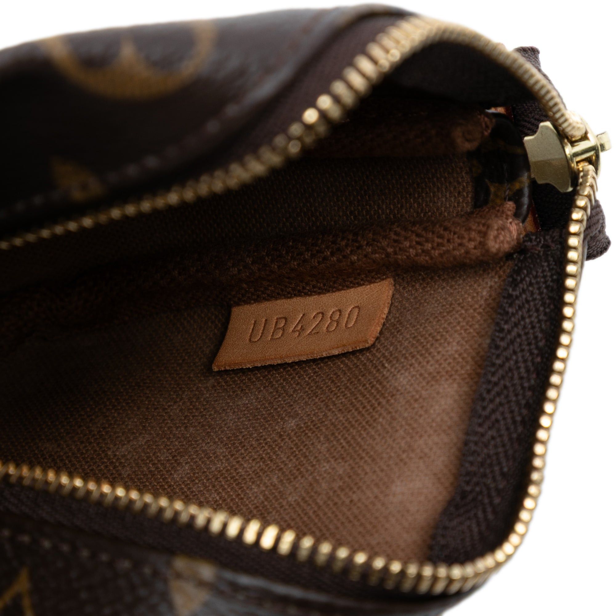 Louis Vuitton Monogram Mini Pochette Accessoires Size ONE SIZE - 5 Thumbnail