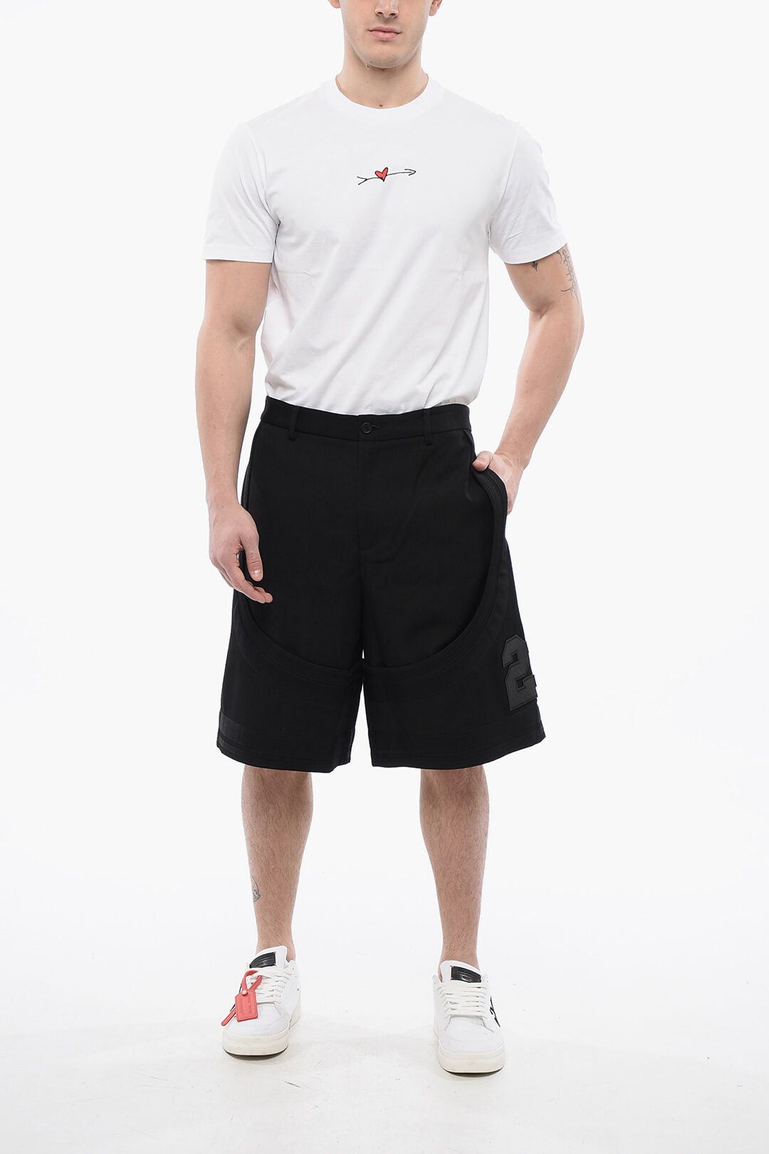 Off-White Varsity Shorts with Embroidery Size US 31 - 3 Thumbnail