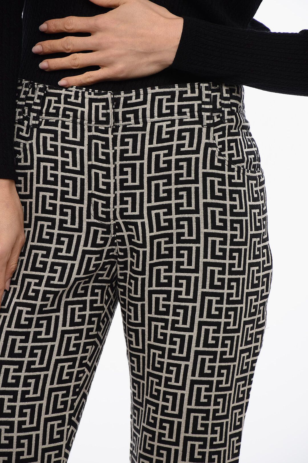 Balmain Low-Rise Wool Flared Trousers Size 27" / US 4 / IT 40 - 2 Thumbnail
