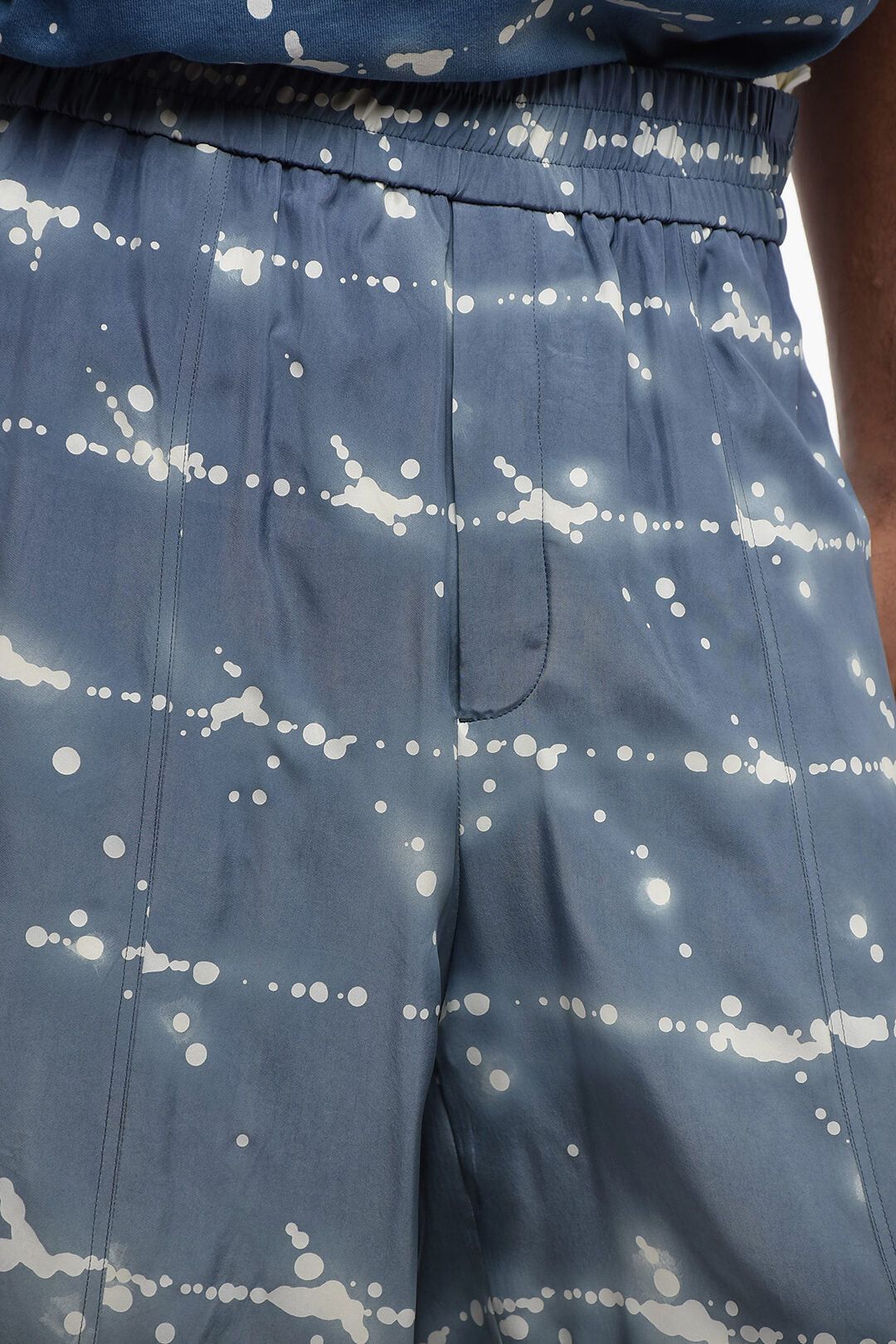 Jil Sander Printed Viscose Shorts with Elastic Waist Size US 30 / EU 46 - 3 Thumbnail