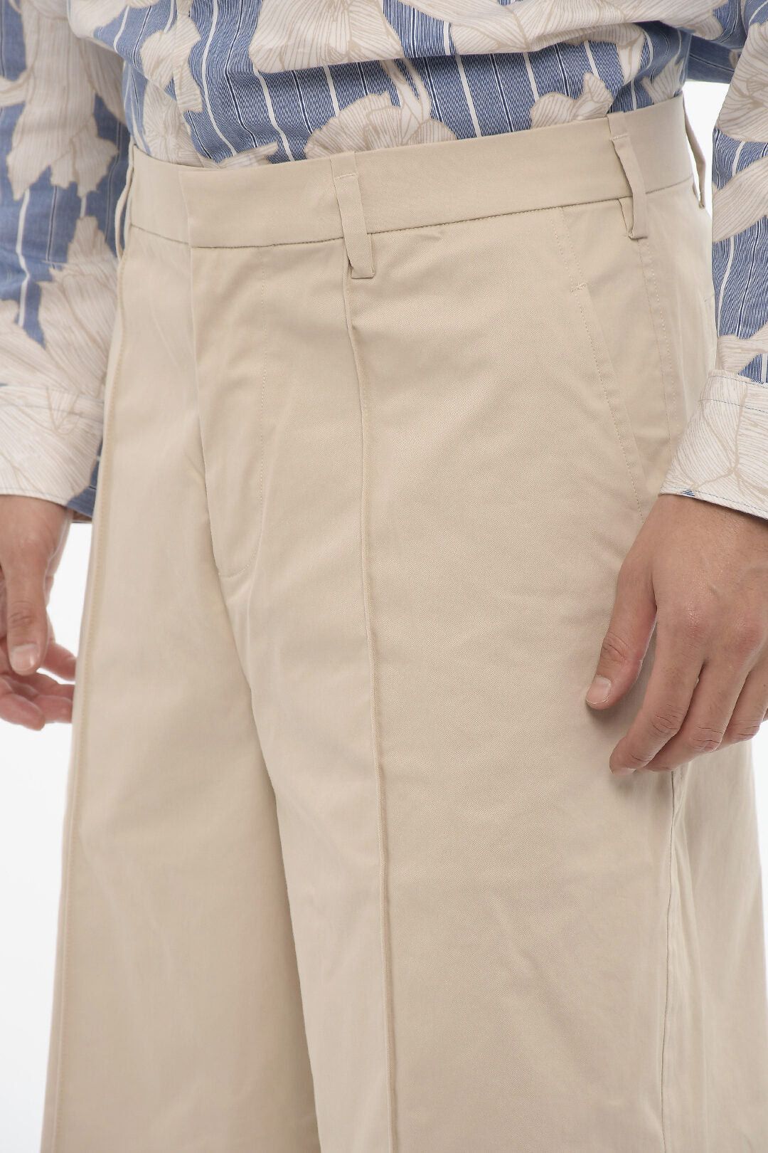 Neil Barrett Straight-Fit Solid-Color Bermudas Size US 30 / EU 46 - 2 Thumbnail
