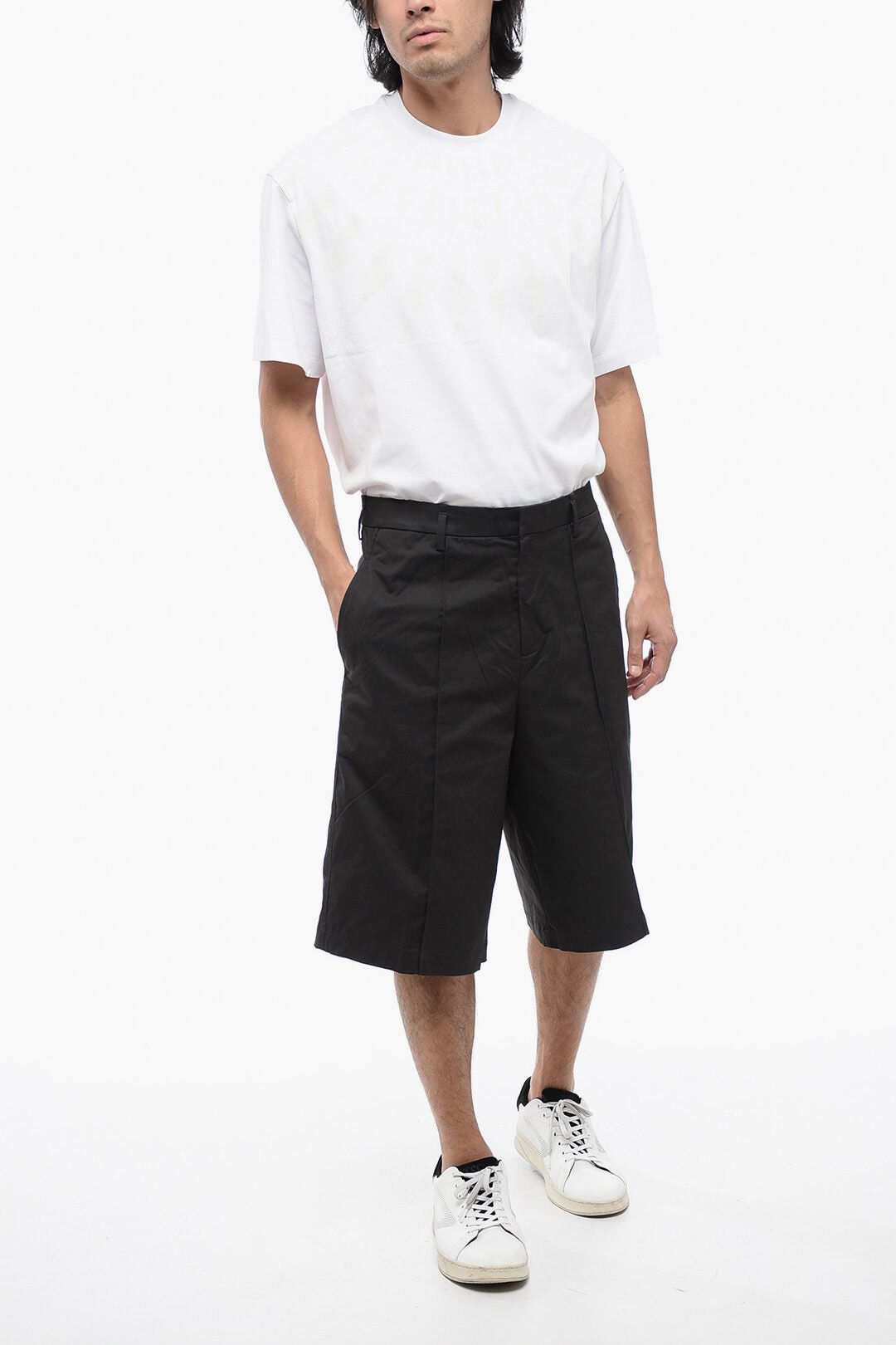 Neil Barrett Multi-Pocket Cotton-Blend Shorts with Belt Loops Size US 33 - 3 Thumbnail