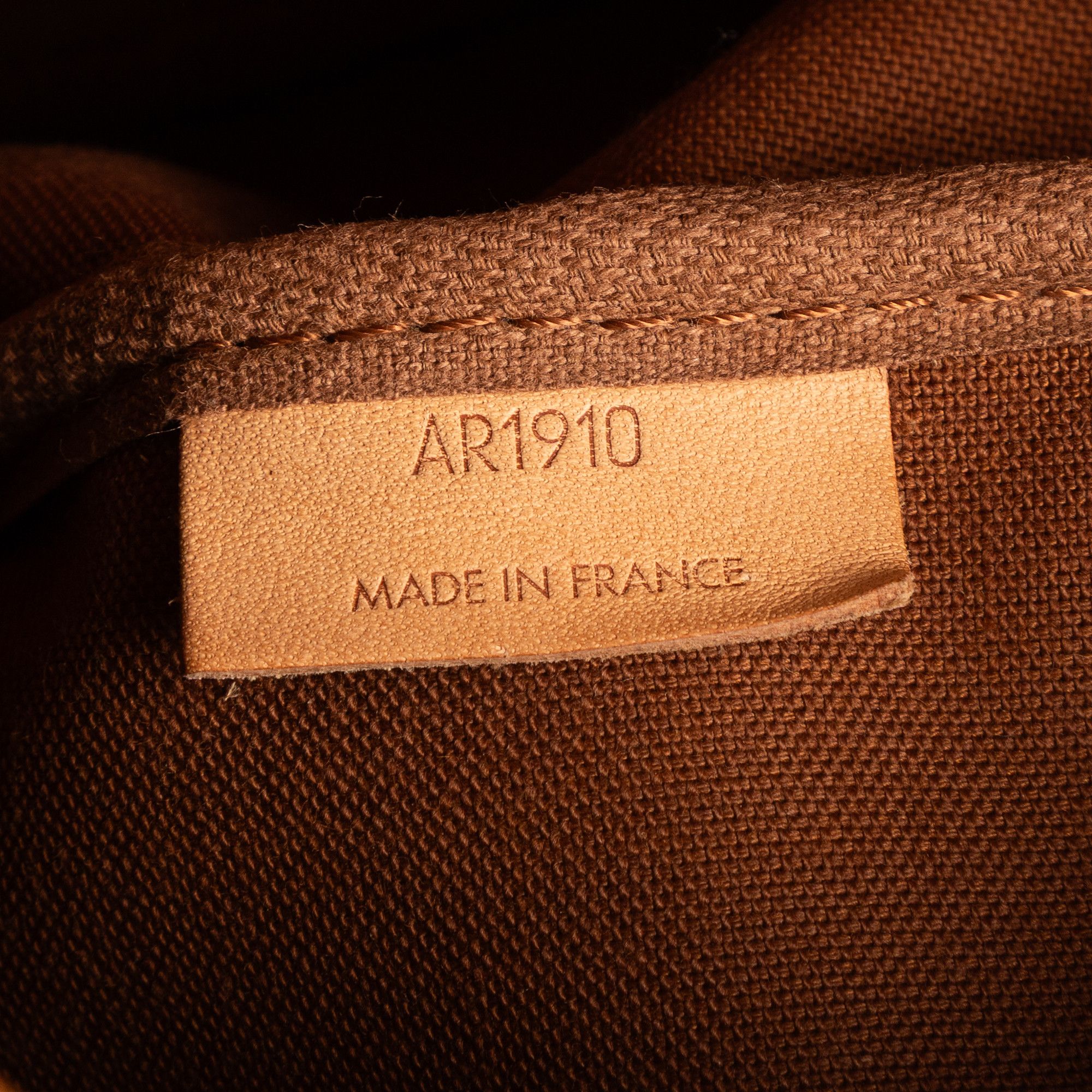 Louis Vuitton Saumur GM Size ONE SIZE - 11 Thumbnail
