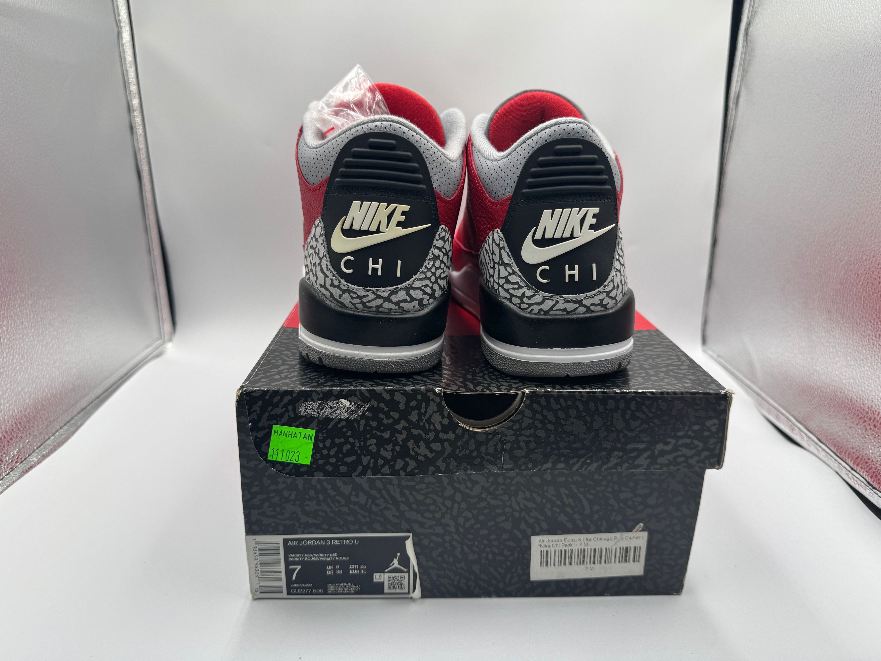 Jordan Brand PRE OWNED Air Jordan Retro 3 "Red Cement" GS Conditional Size US 7 / EU 40 - 4 Thumbnail
