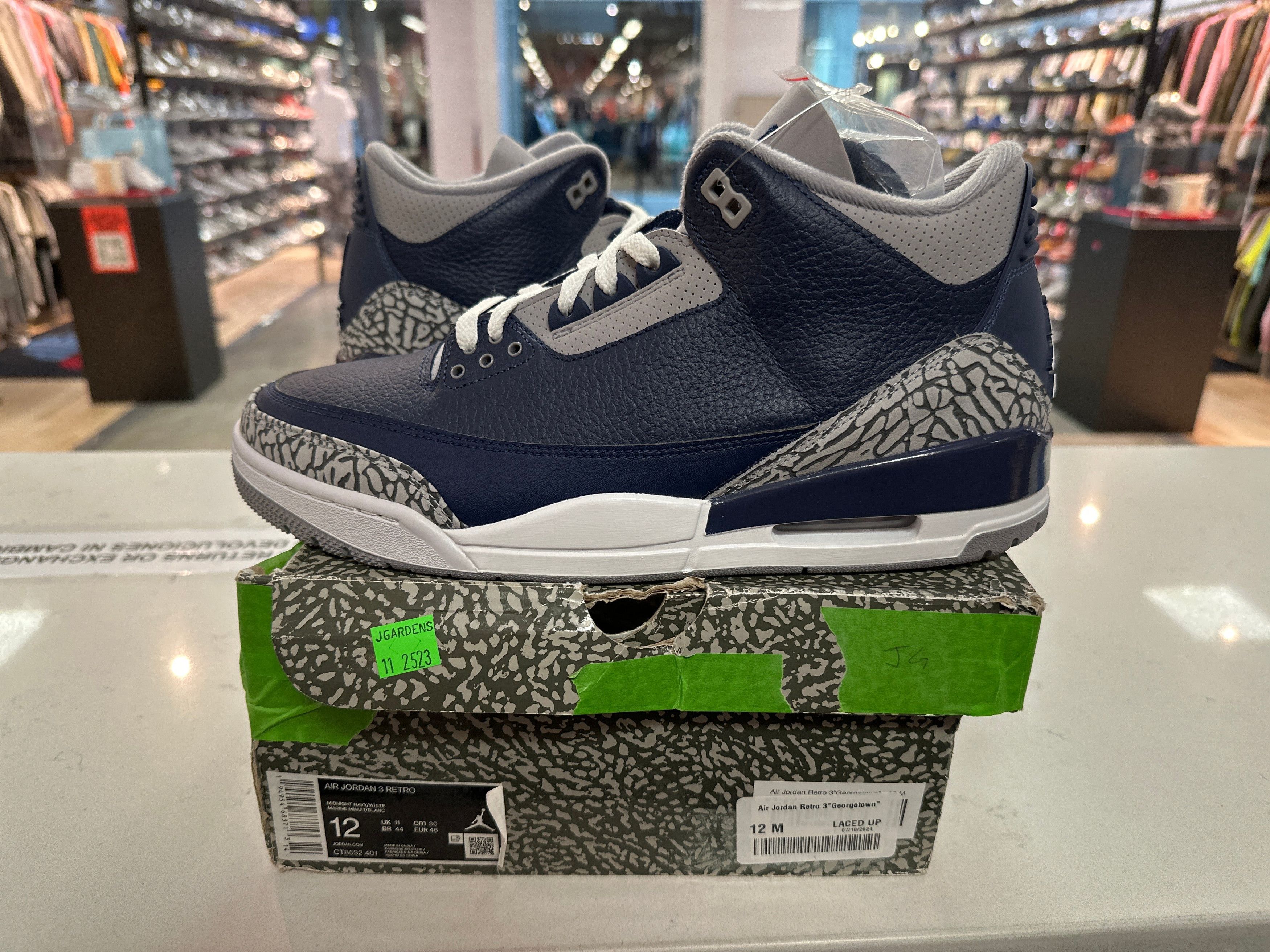 Jordan Brand Air Jordan Retro 3"Georgetown" Conditional Size US 12 / EU 45 - 2 Thumbnail