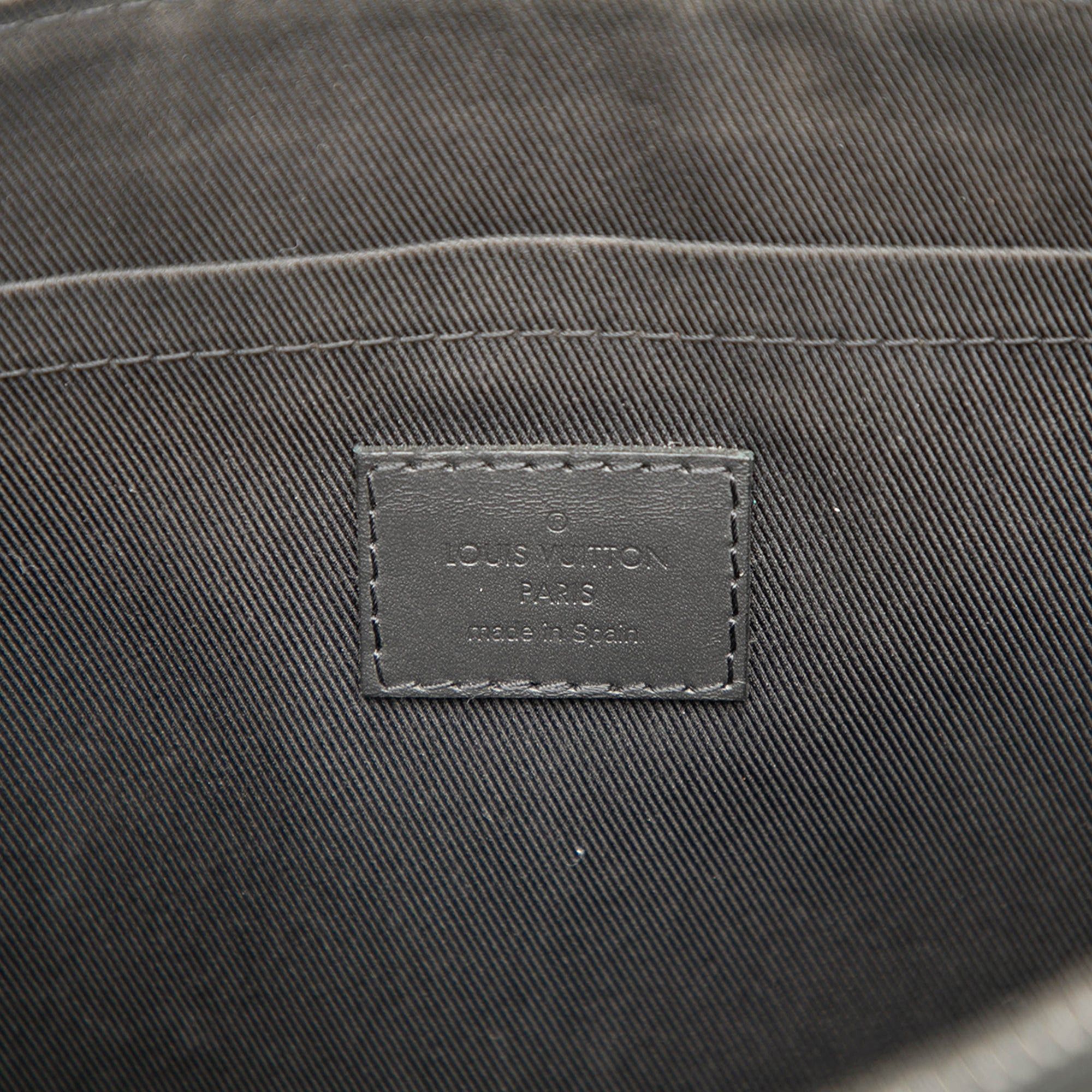 Louis Vuitton Monogram Shadow Discovery Pochette Size ONE SIZE - 5 Thumbnail