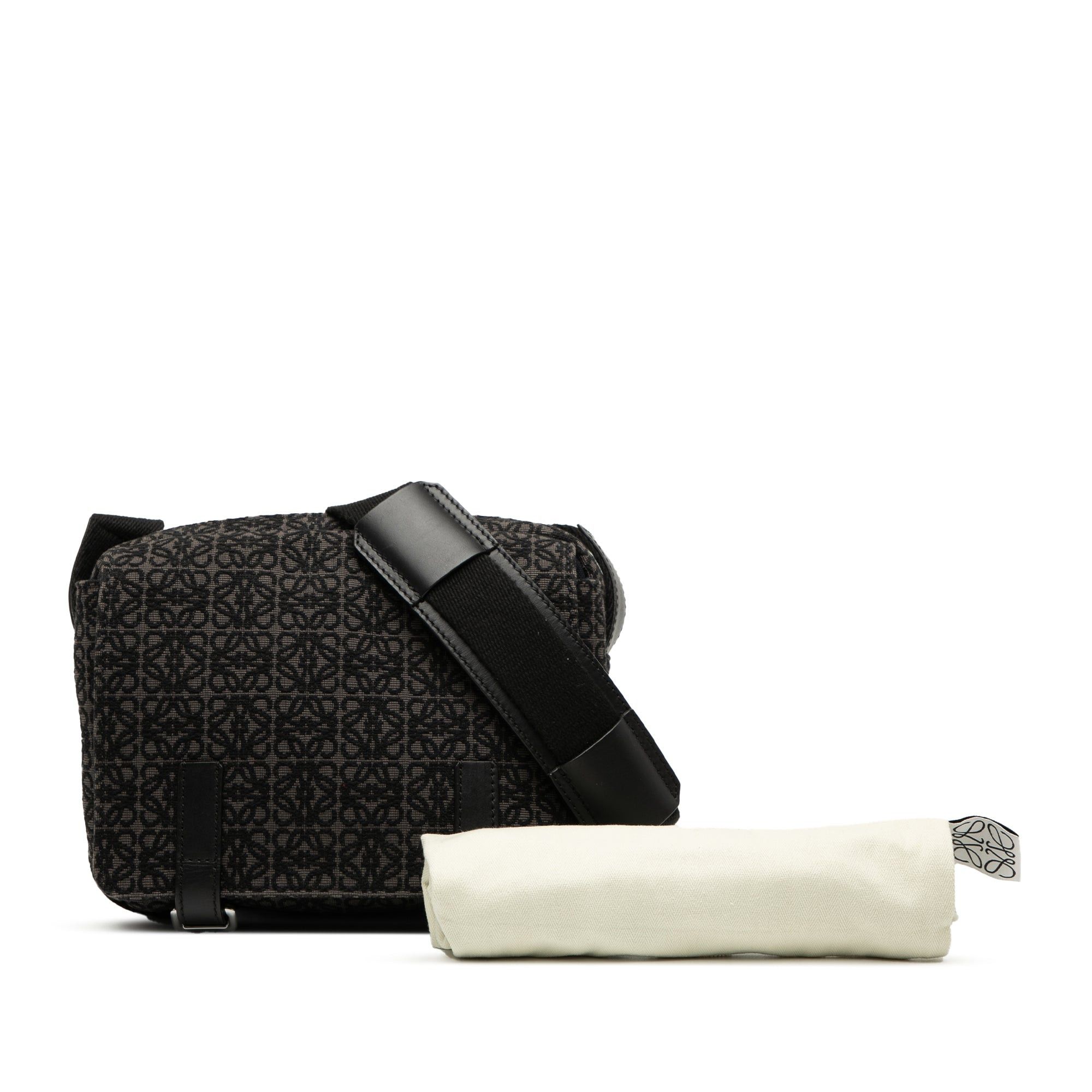 Loewe XS Anagram Canvas Military Messenger Bag Size ONE SIZE - 8 Thumbnail