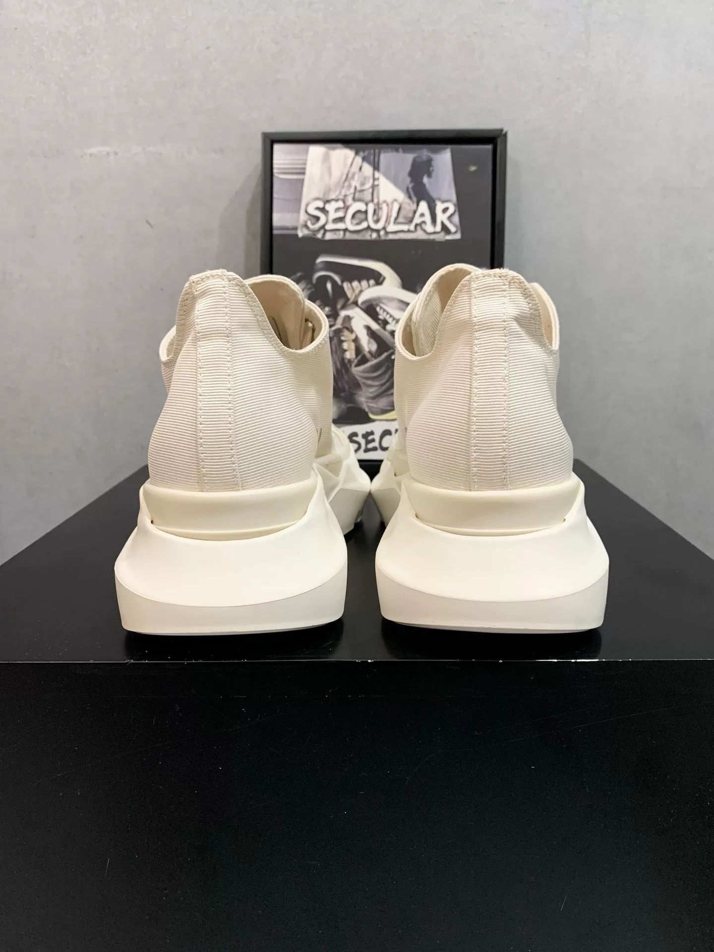Rick Owens Rick Owens Thick Sole Low Top Sneakers Size US 6 / EU 39 - 7 Thumbnail