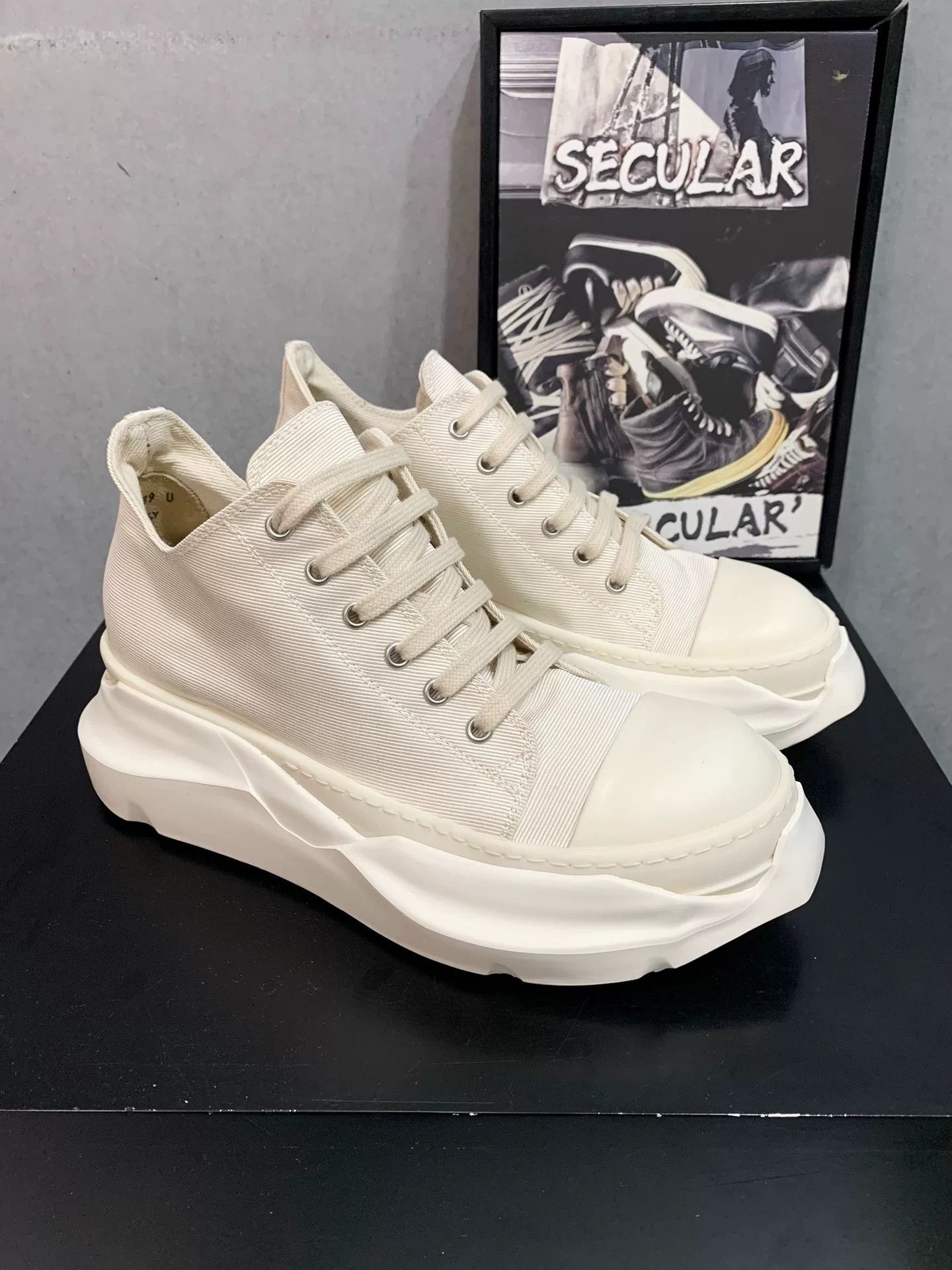 Rick Owens Rick Owens Thick Sole Low Top Sneakers Size US 6 / EU 39 - 3 Thumbnail
