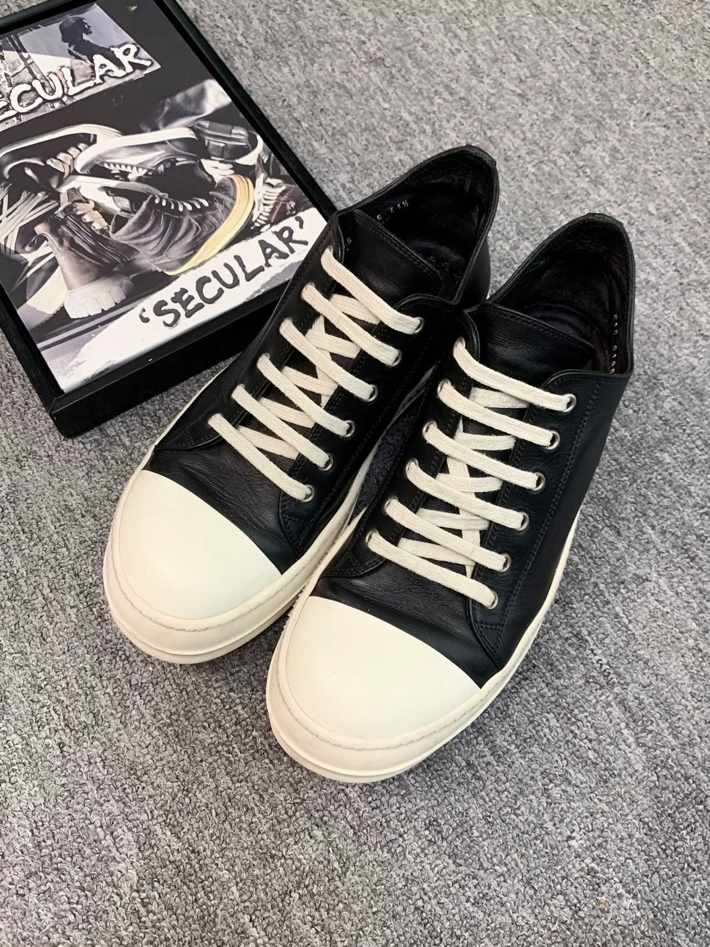 Rick Owens Rick Owens Low-Top Leather Sneakers Size US 8.5 / EU 41-42 - 3 Thumbnail