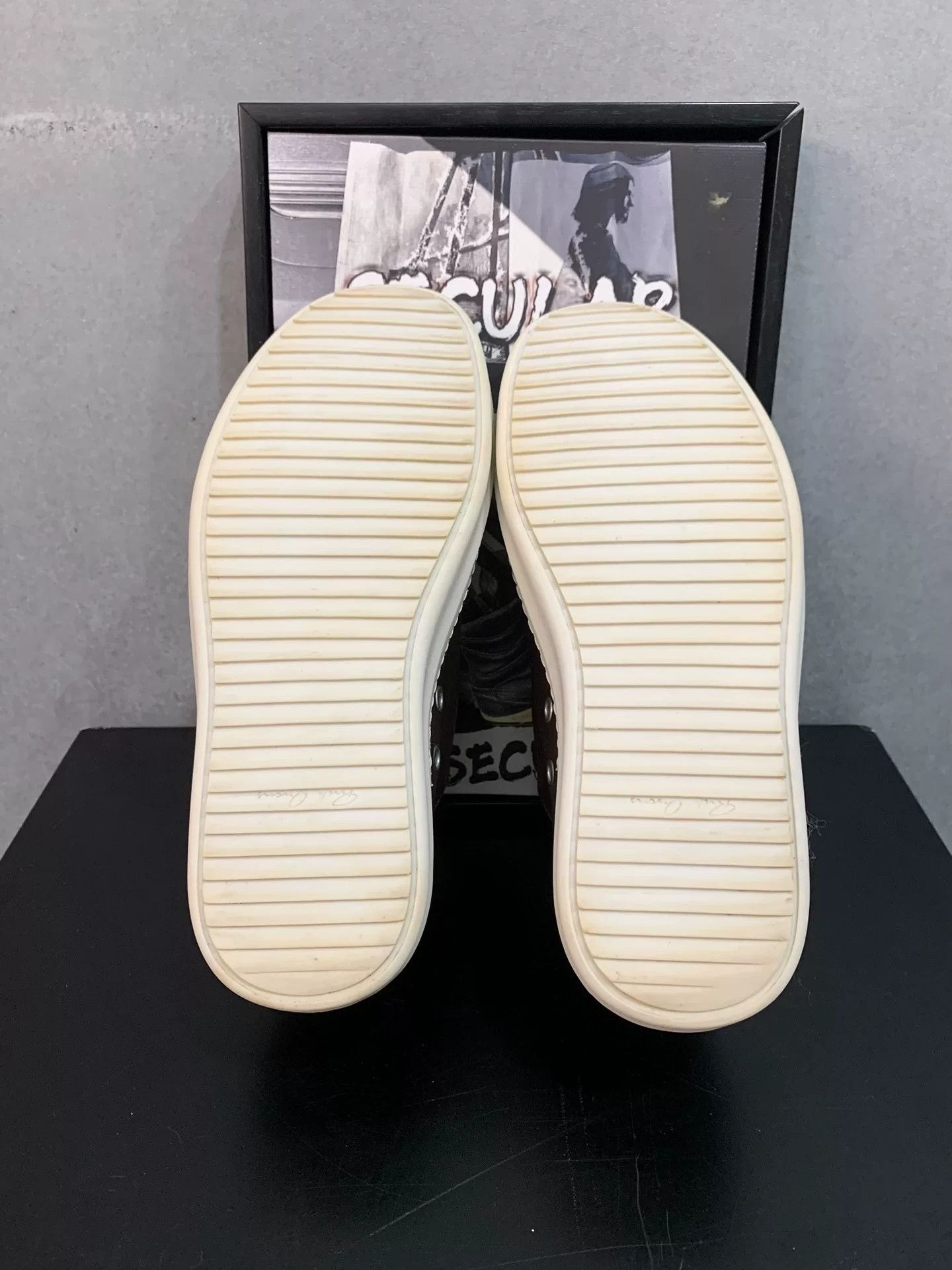 Rick Owens Rick Owens Leather Low-Top Sneakers Size US 4 / IT 34 - 8 Thumbnail