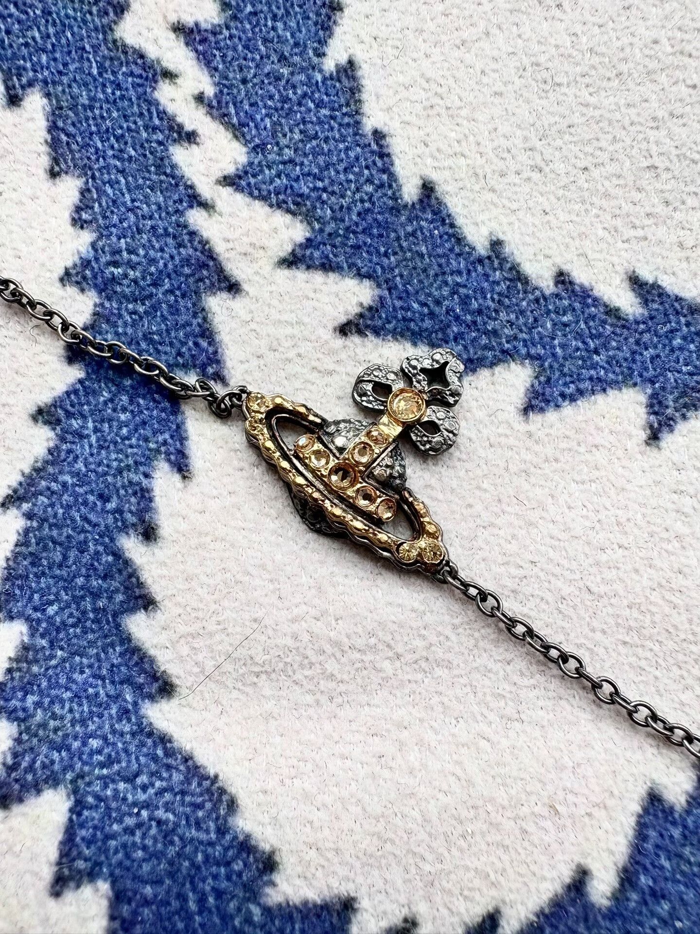 Vivienne Westwood Vivienne Westwood Vintage Bow Saturn Bracelet Size ONE SIZE - 2 Thumbnail