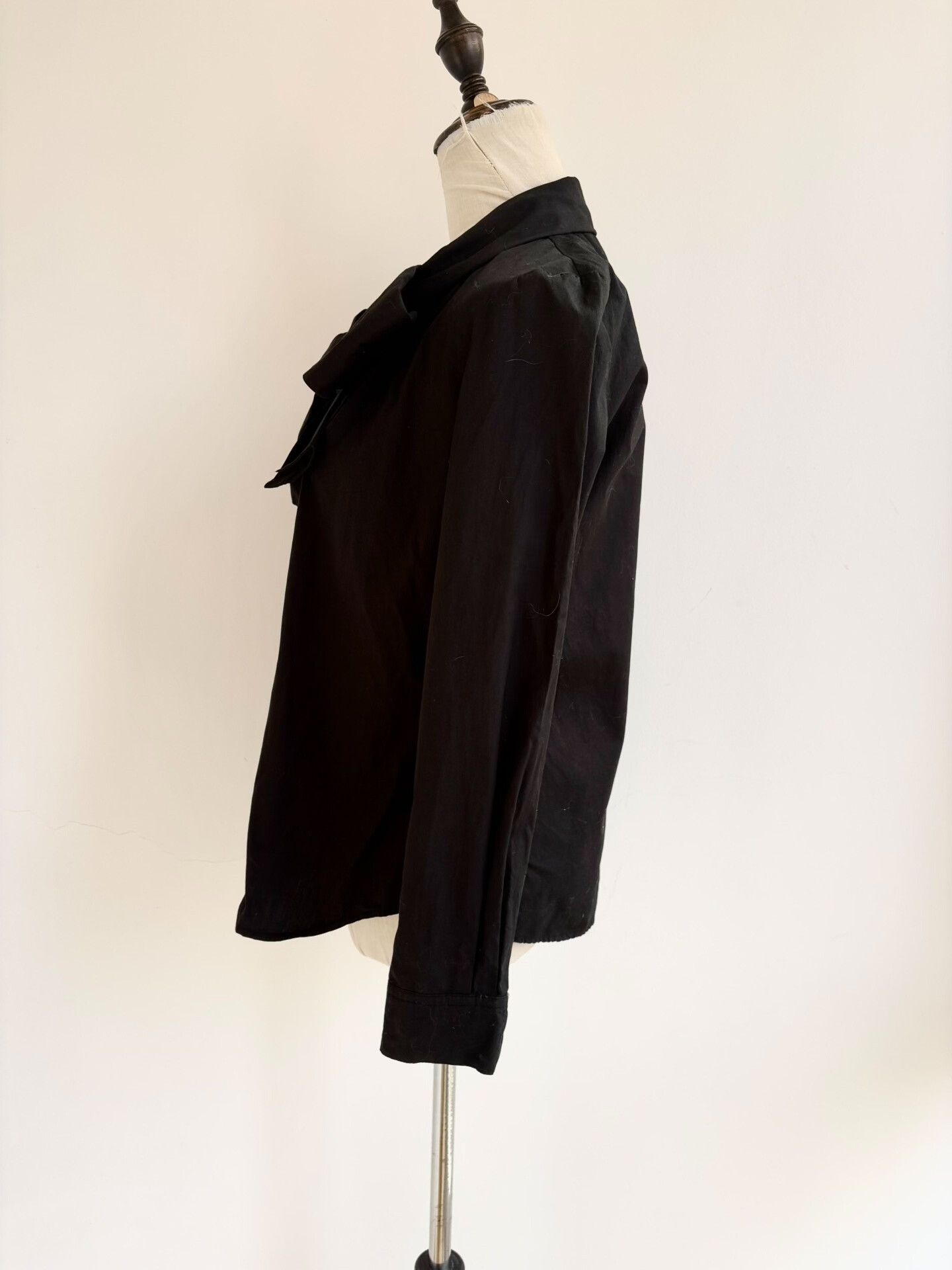 Vivienne Westwood Vivienne Westwood Vintage Black Bow Shirt Size L / US 10 / IT 46 - 4 Thumbnail