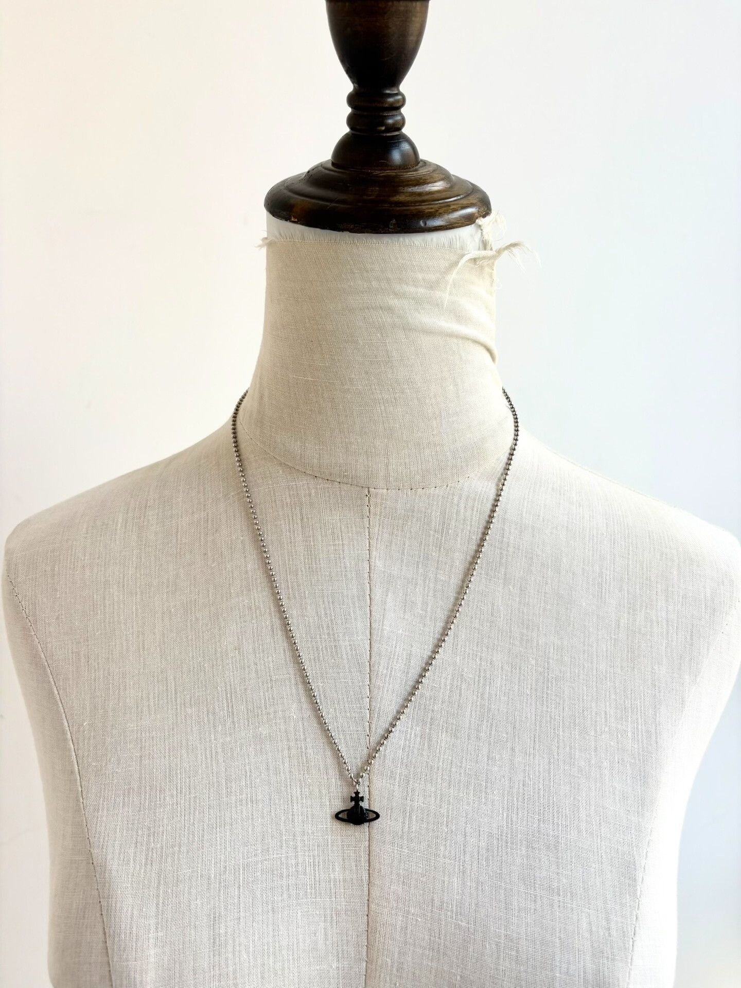 Vivienne Westwood Vivienne Westwood Vintage Saturn Necklace Size ONE SIZE - 9 Thumbnail