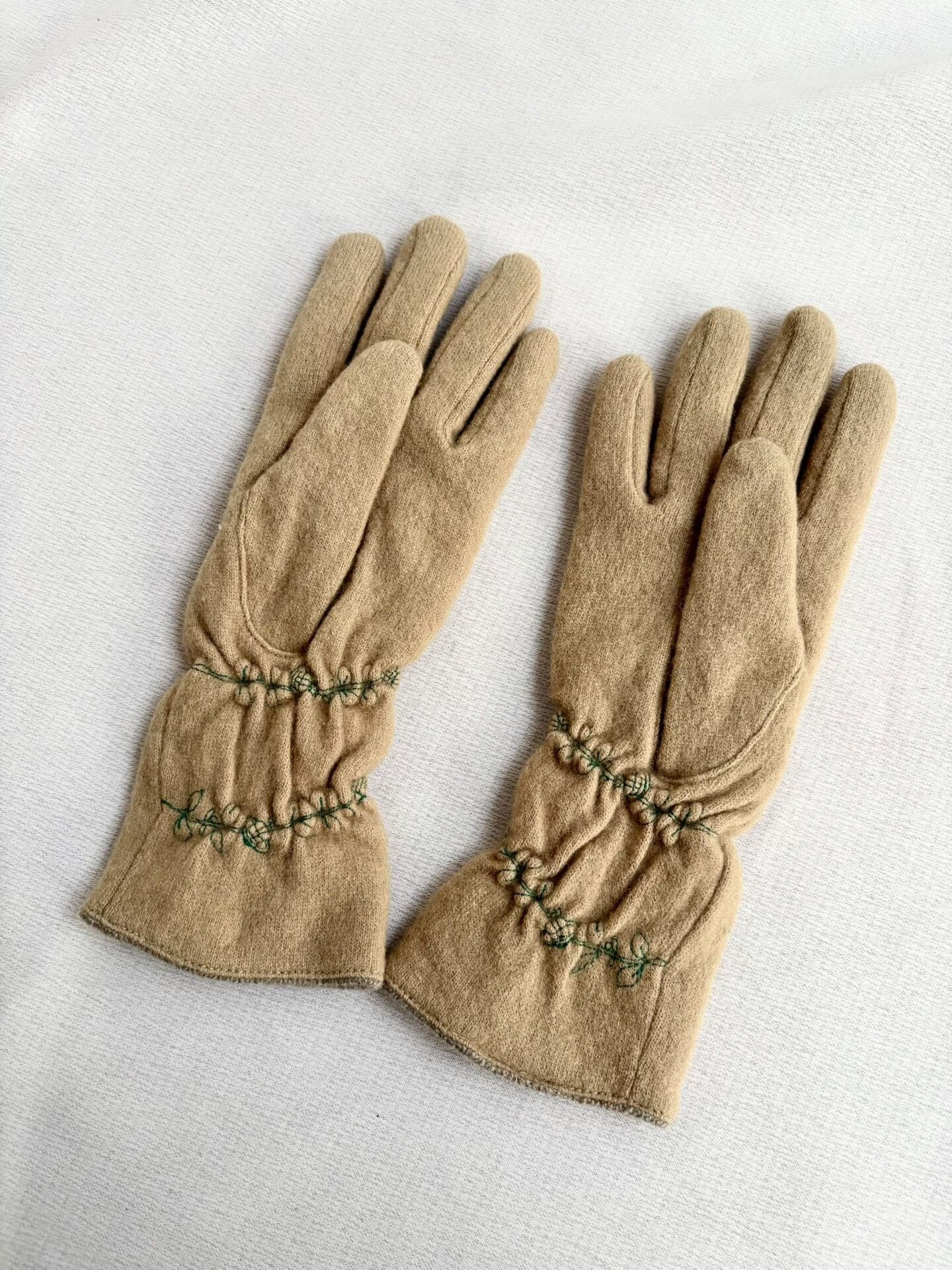 Vivienne Westwood Vivienne Westwood Vintage Saturn Leaf Gloves Size ONE SIZE - 4 Thumbnail