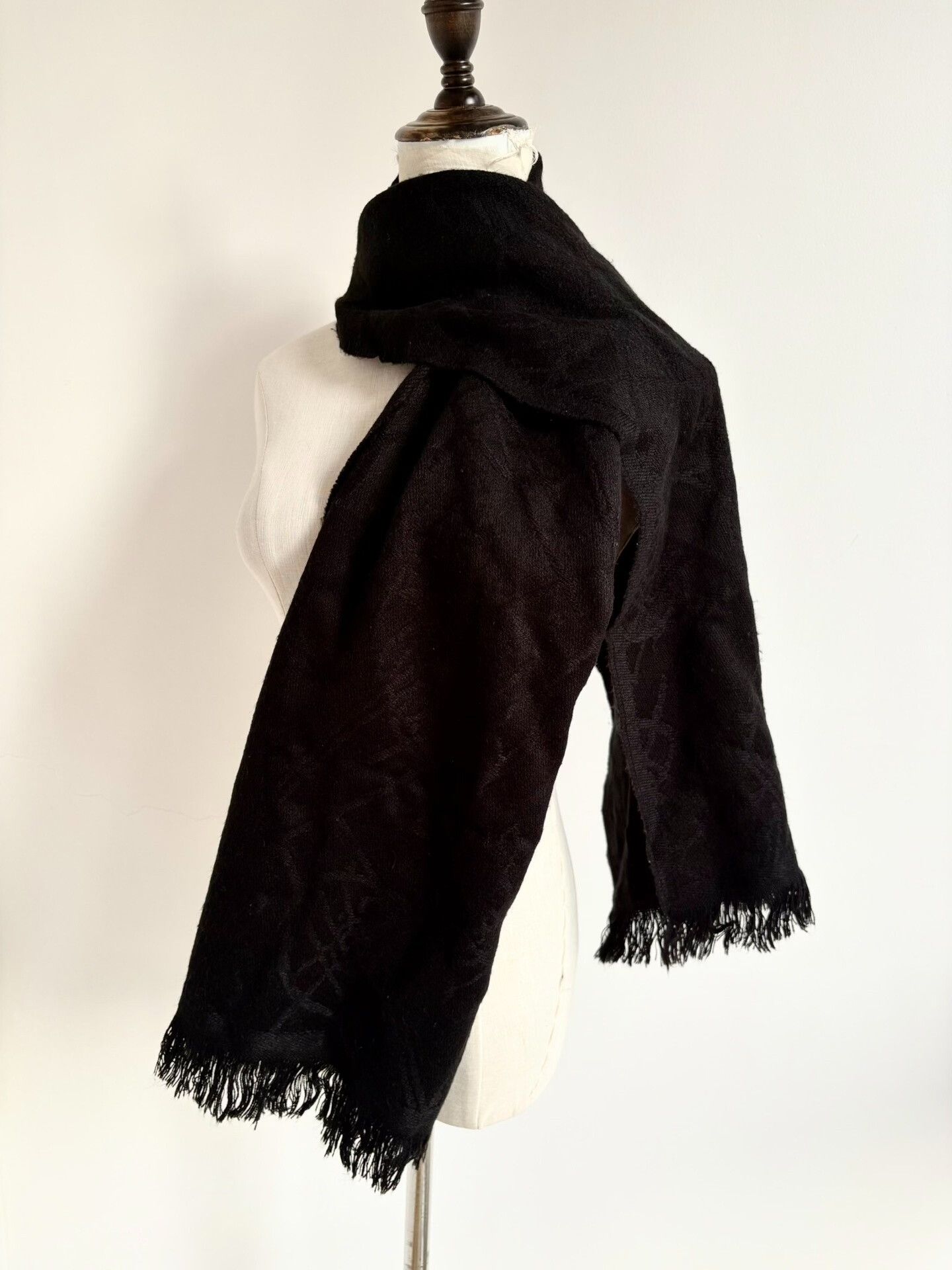 Vivienne Westwood Vivienne Westwood Vintage Black Saturn Scarf Size ONE SIZE - 2 Thumbnail