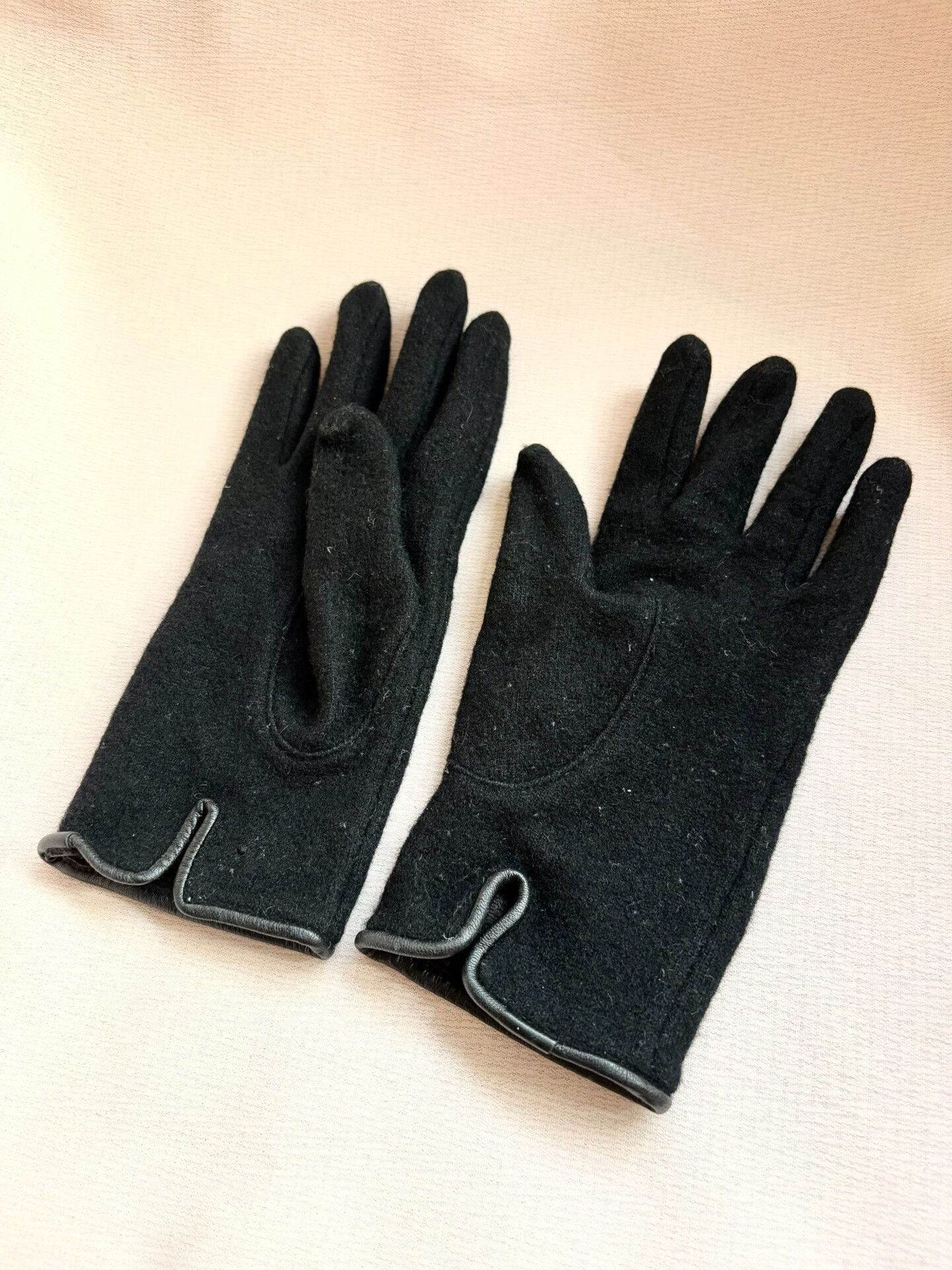 Vivienne Westwood Vivienne Westwood Vintage Saturn Wool Gloves Size ONE SIZE - 3 Thumbnail