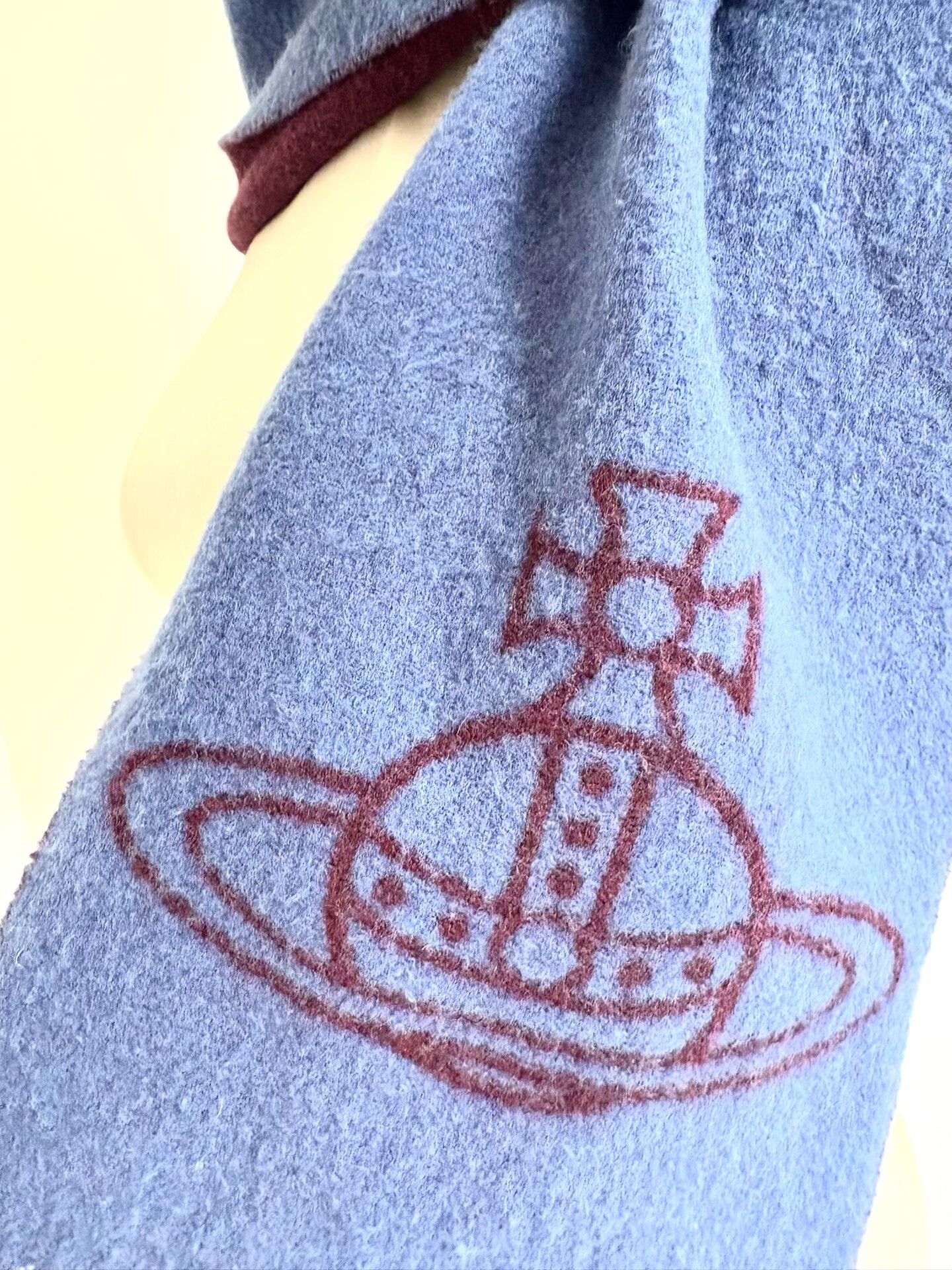 Vivienne Westwood Vivienne Westwood Saturn Logo Scarf Size ONE SIZE - 4 Thumbnail