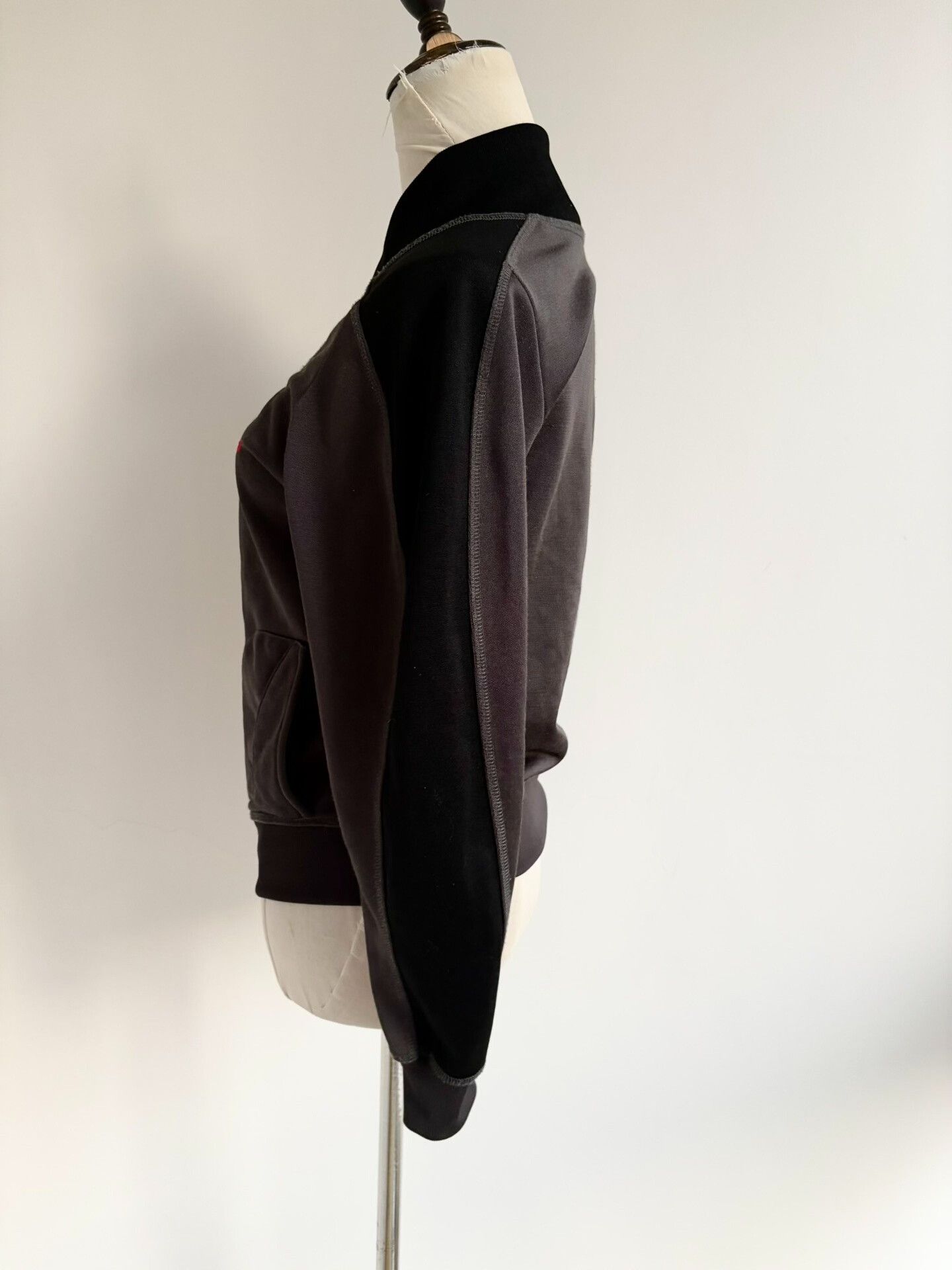 Vivienne Westwood Vivienne Westwood Vintage Saturn Hoodie Jacket Size M / US 6-8 / IT 42-44 - 3 Thumbnail