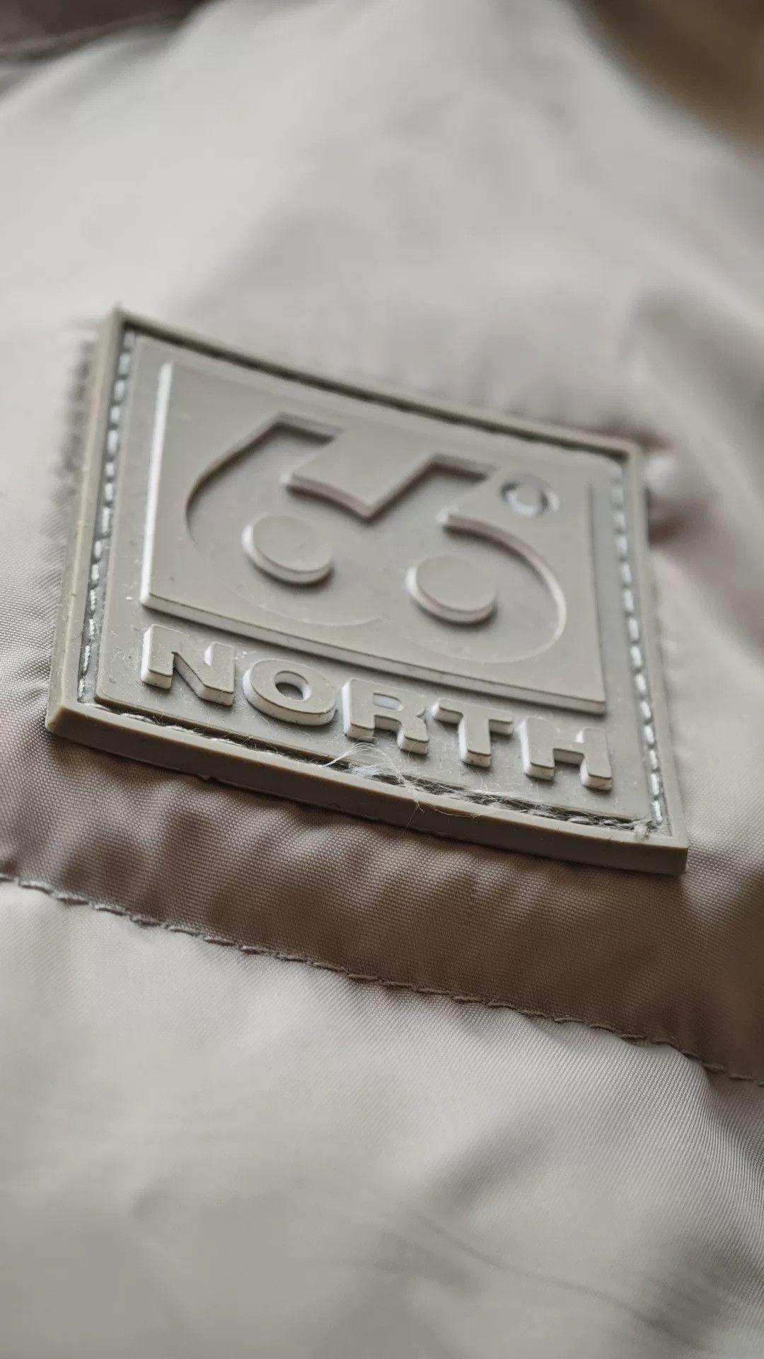 66 North 66° North Beige Down Jacket Size US M / EU 48-50 / 2 - 5 Thumbnail