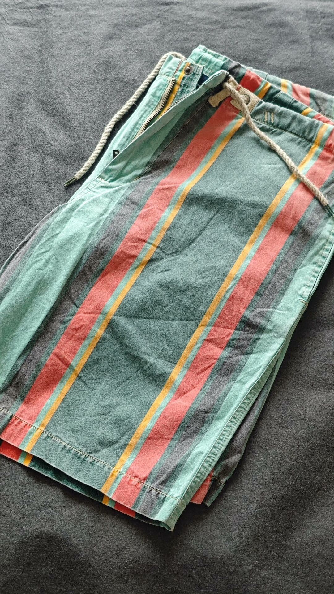 Polo Ralph Lauren Polo Ralph Lauren Rainbow Stripe Beach Shorts Size US 32 / EU 48 - 3 Thumbnail