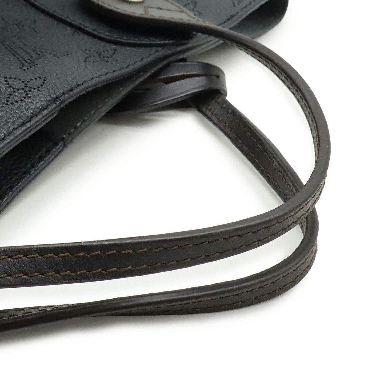 Louis Vuitton Louis Vuitton Louis Vuitton Mahina 2way bag Leather Leather Shoulder Bag M54350 DUTY FREE for USA Size ONE SIZE - 4 Thumbnail