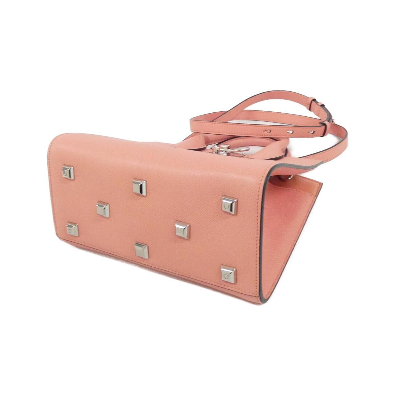 Salvatore Ferragamo Salvatore Ferragamo Salvatore Ferragamo STUDIO Calf Shoulder Bag Leather Crossbody Bag 21 1424 DUTY FREE for USA Size ONE SIZE - 3 Thumbnail
