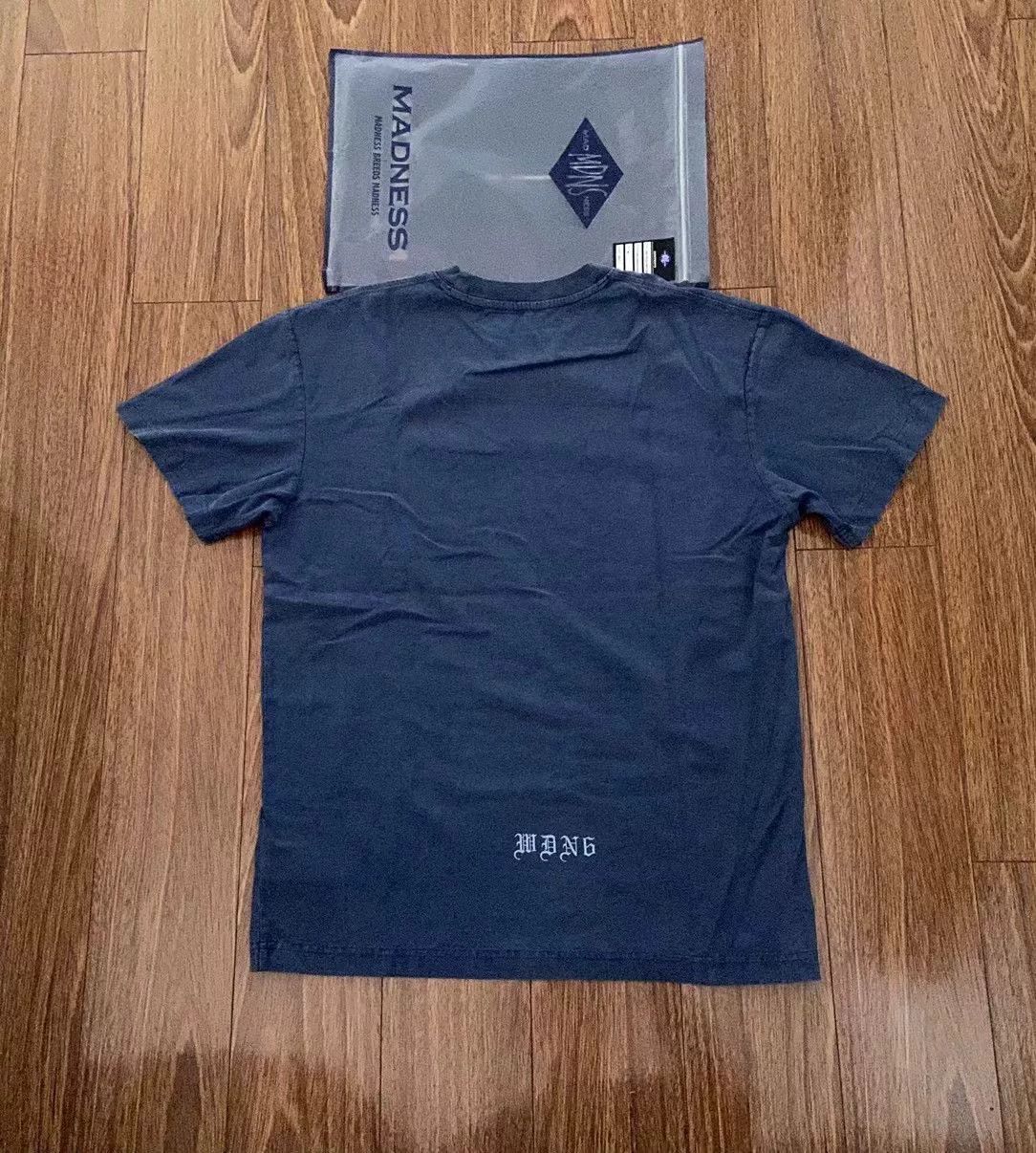Madness MADNESS 6TH ANNIVERSARY POCKET TEE Size US M / EU 48-50 / 2 - 2 Thumbnail