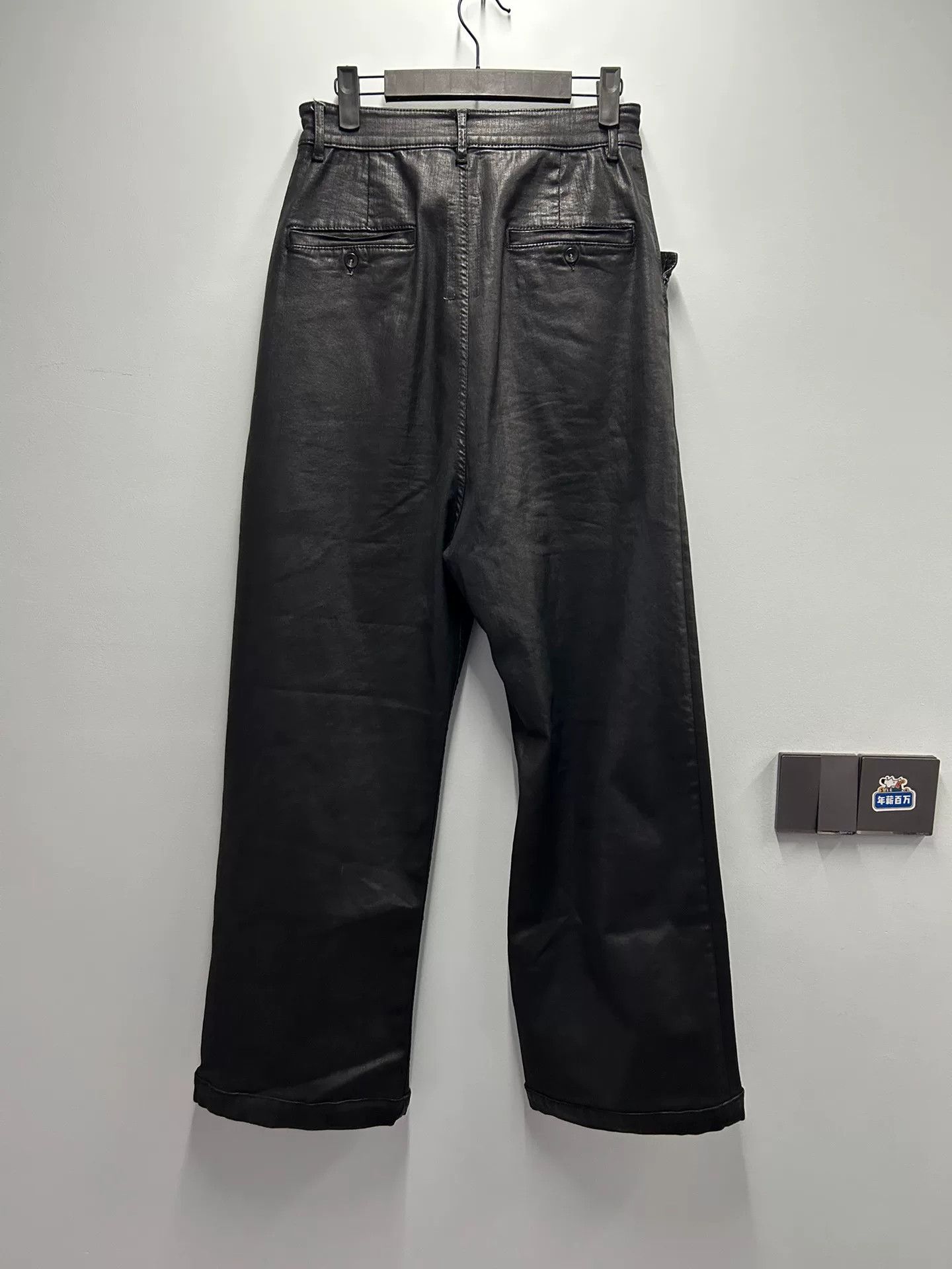 Rick Owens Rick Owens Waxed Wide-Leg Pants Size 26" / US 2 / IT 38 - 3 Thumbnail