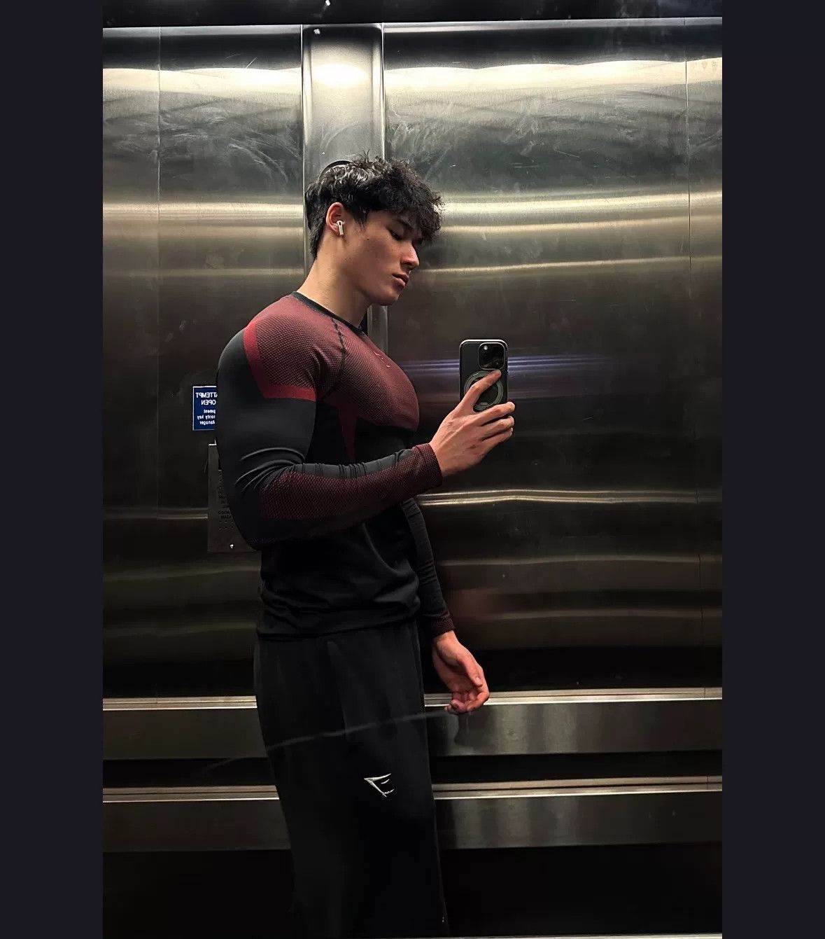 Gymshark Onyx Gymshark 5.0 Superhero Series Size US S / EU 44-46 / 1 - 4 Thumbnail