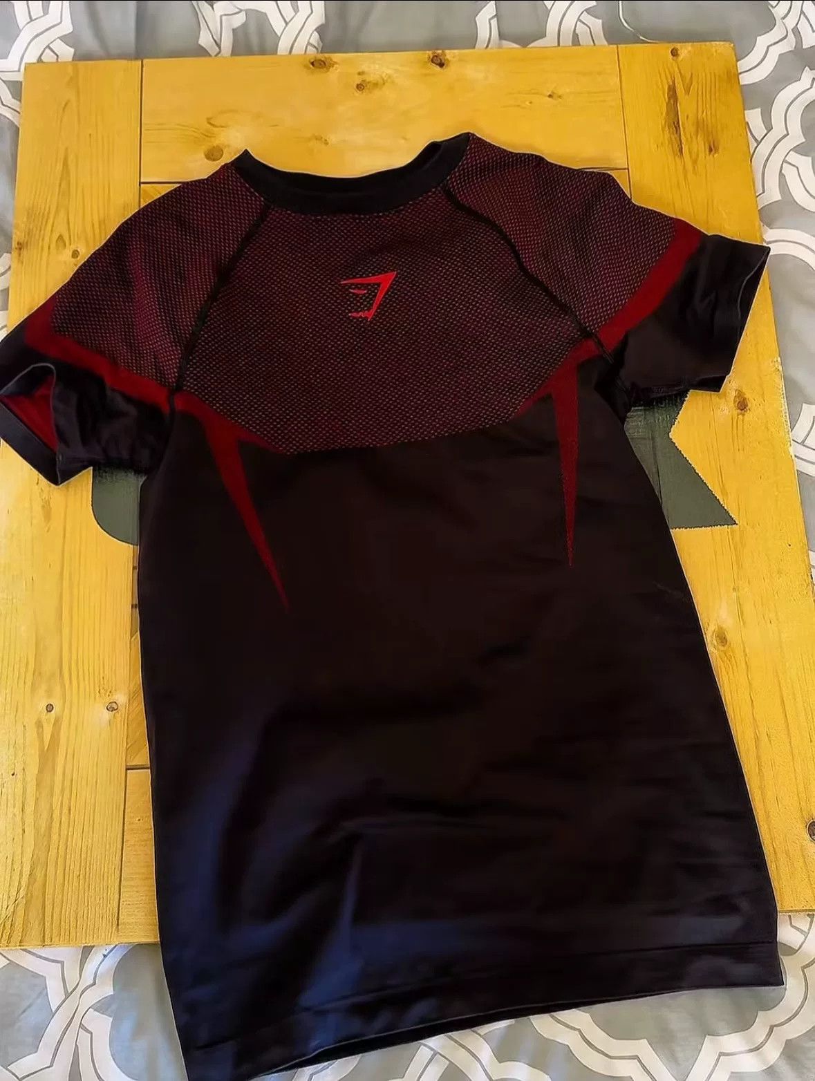 Gymshark Onyx Gymshark Shark 5.0 Fitness Top Size US S / EU 44-46 / 1 - 7 Thumbnail