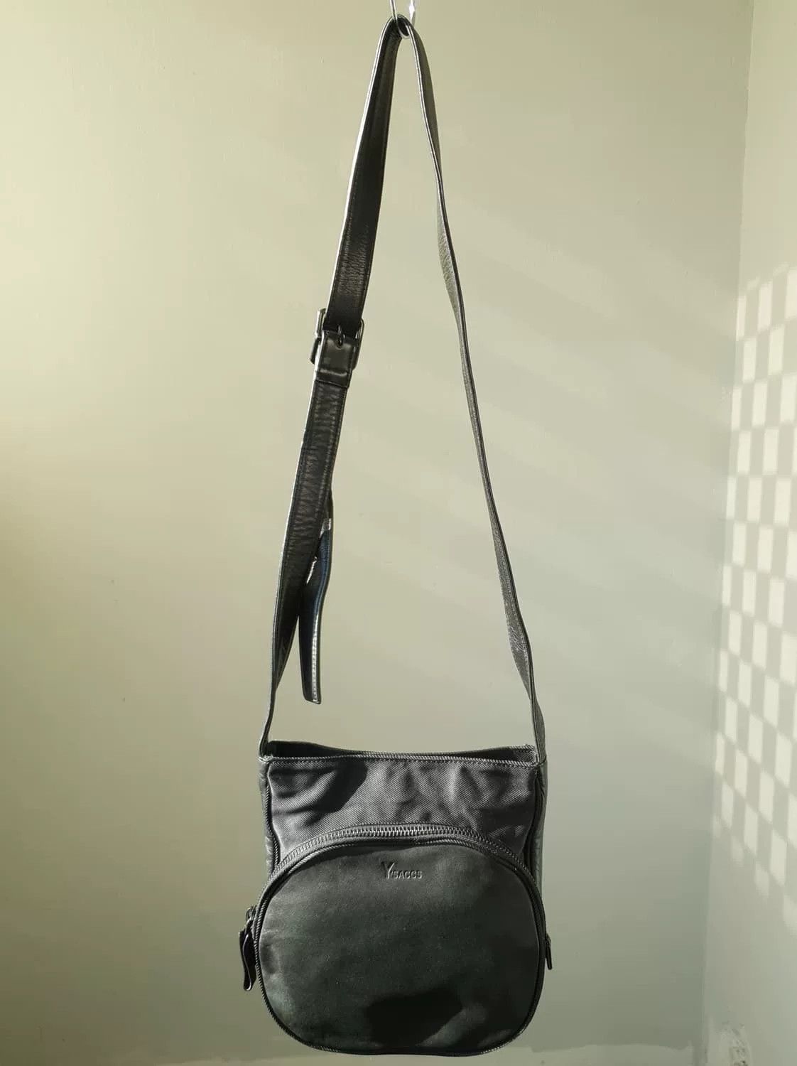 Yohji Yamamoto Yohji Yamamoto Vintage Crossbody Bag Size ONE SIZE - 2 Thumbnail