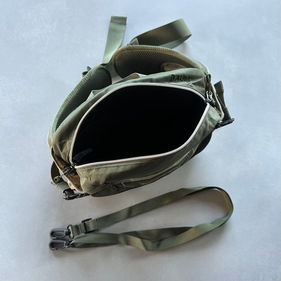 Montbell Montbell Vintage Fashion Crossbody Waist Bag Size ONE SIZE - 8 Thumbnail