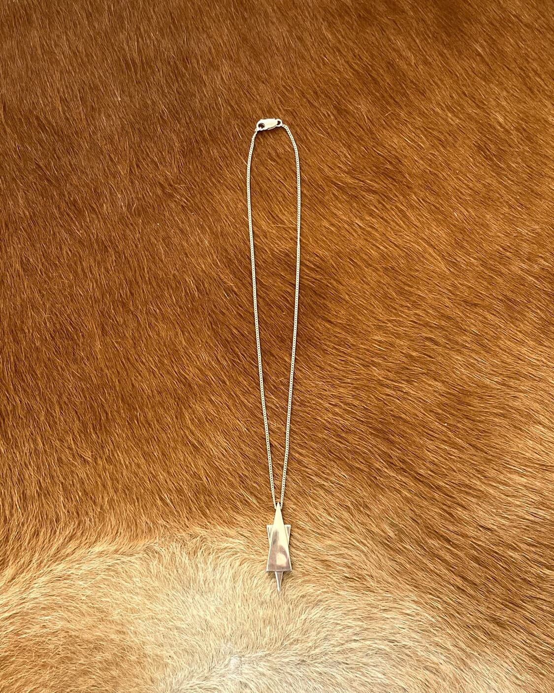 Gucci Gucci Vintage Totem Silver Necklace Size ONE SIZE - 3 Thumbnail