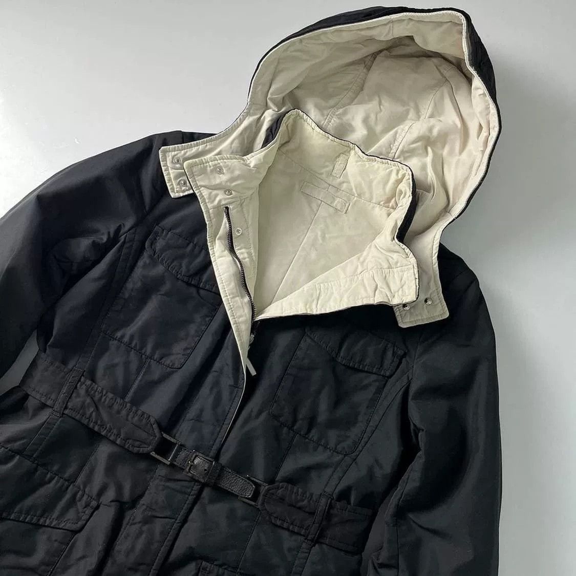 Max Mara Max Mara Vintage Down Coat Size L / US 10 / IT 46 - 2 Thumbnail