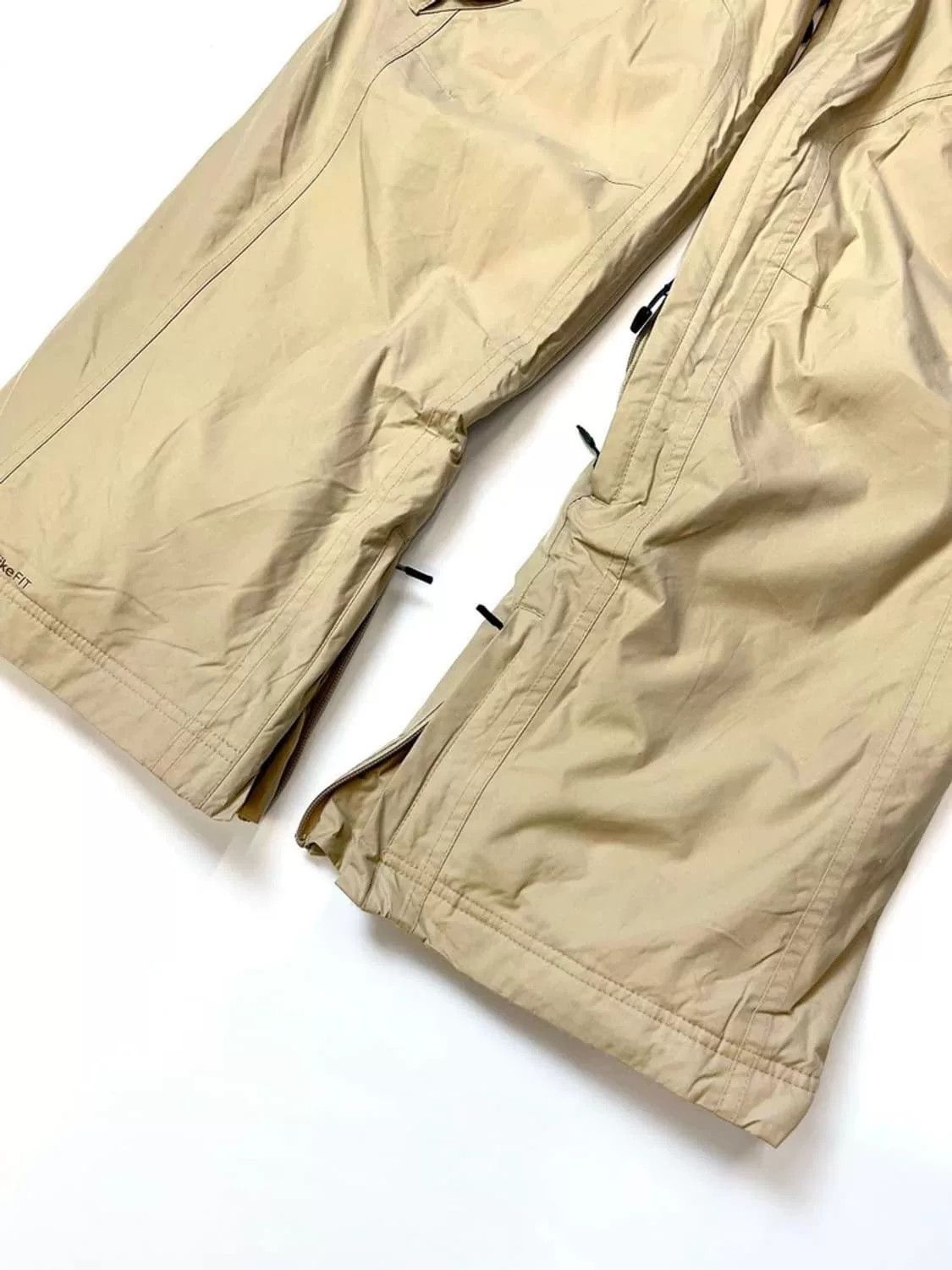 Nike ACG Nike ACG Vintage Utility Cargo Pants Size US 31 - 5 Thumbnail