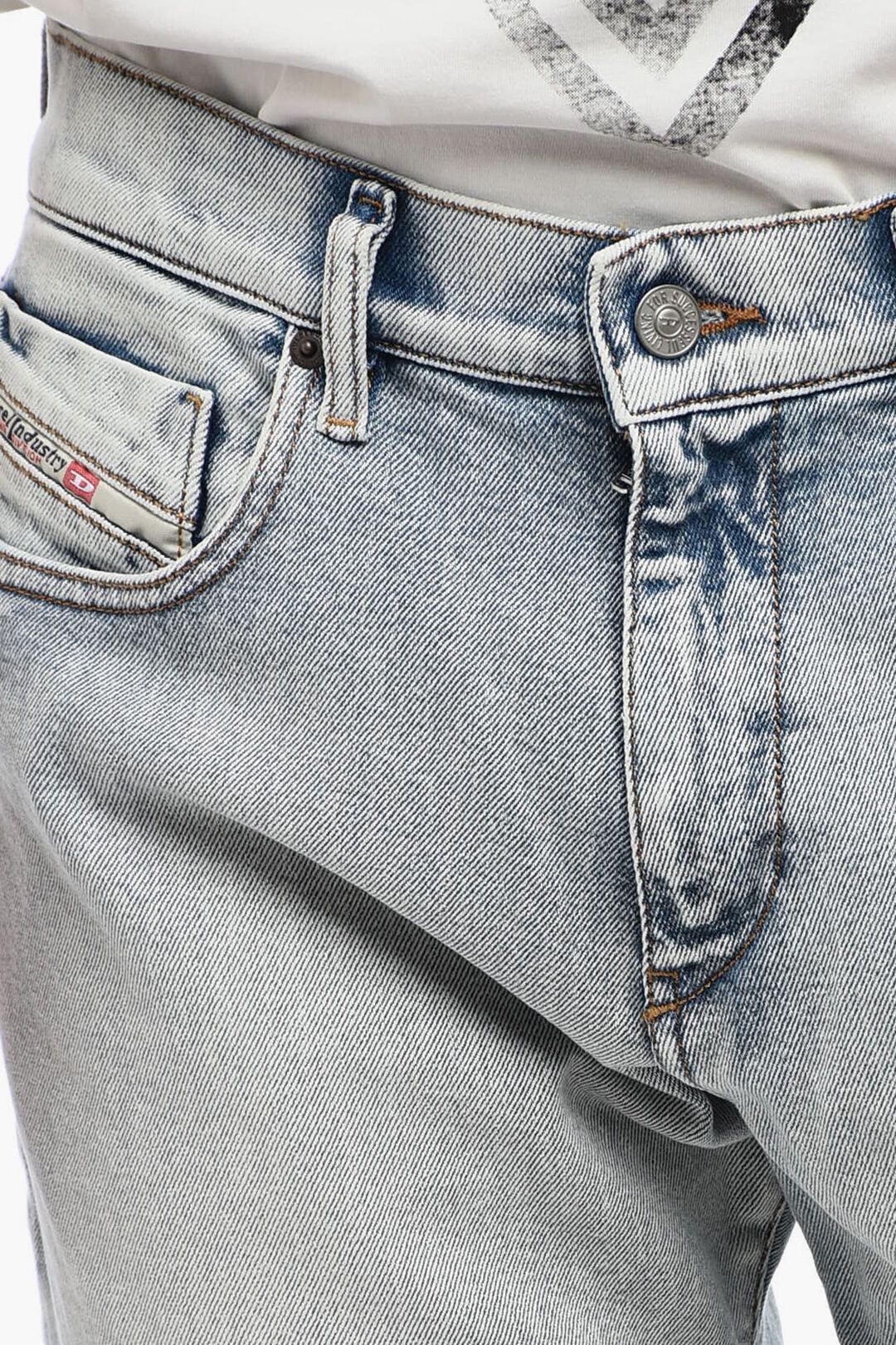 Diesel Jeans 2019 D-STRUKT With Light Wash L.32 Size US 28 / EU 44 - 3 Thumbnail