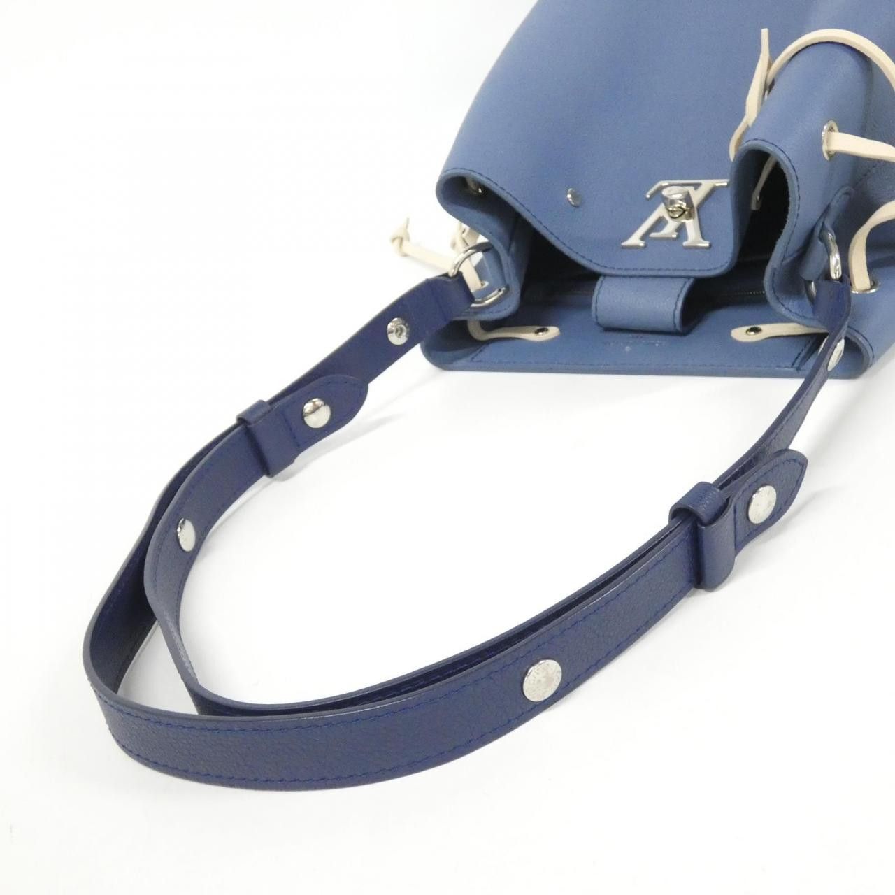 Louis Vuitton Louis Vuitton Louis Vuitton Lockme Calf Shoulder Bag Leather Shoulder Bag M51413 DUTY FREE for USA Size ONE SIZE - 9 Thumbnail