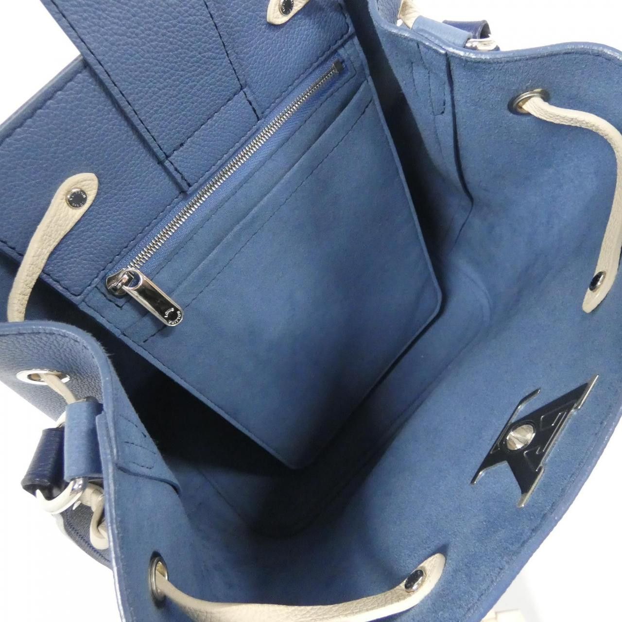 Louis Vuitton Louis Vuitton Louis Vuitton Lockme Calf Shoulder Bag Leather Shoulder Bag M51413 DUTY FREE for USA Size ONE SIZE - 10 Thumbnail