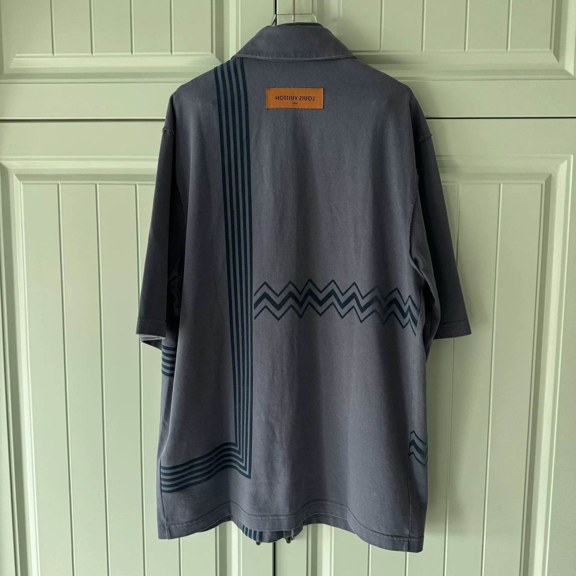 Louis Vuitton Louis Vuitton Blue Flocked Logo Shirt Size US S / EU 44-46 / 1 - 2 Thumbnail