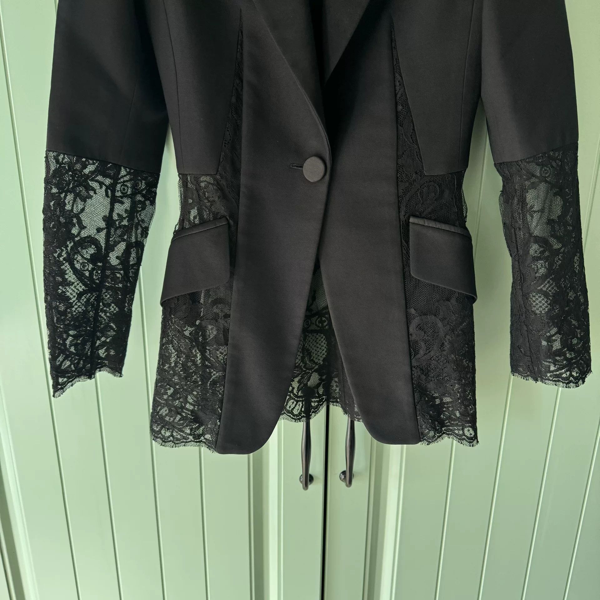 Alexander McQueen Alexander McQueen Black Lace Blazer Size XS / US 0-2 / IT 36-38 - 7 Thumbnail