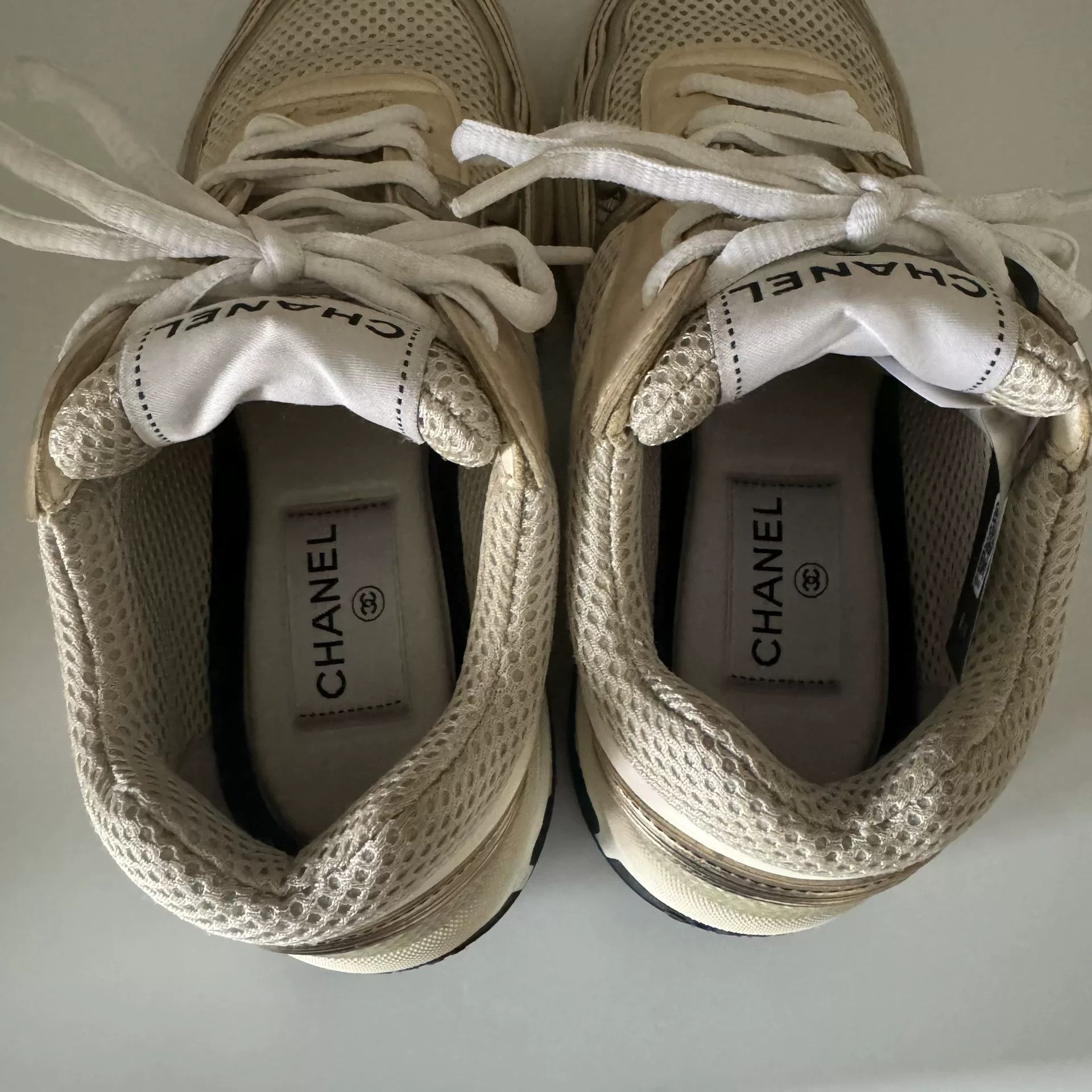 Chanel Chanel Beige Mesh Sneakers Size US 5 / IT 35 - 6 Thumbnail