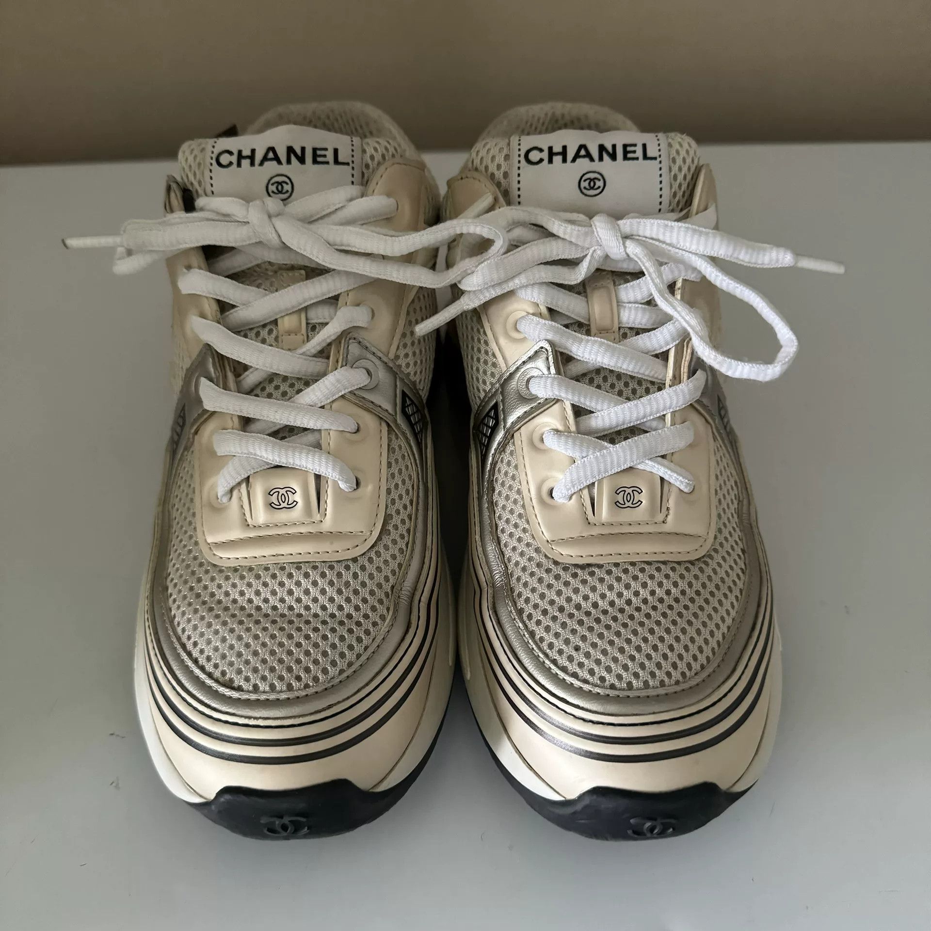 Chanel Chanel Beige Mesh Sneakers Size US 5 / IT 35 - 2 Thumbnail