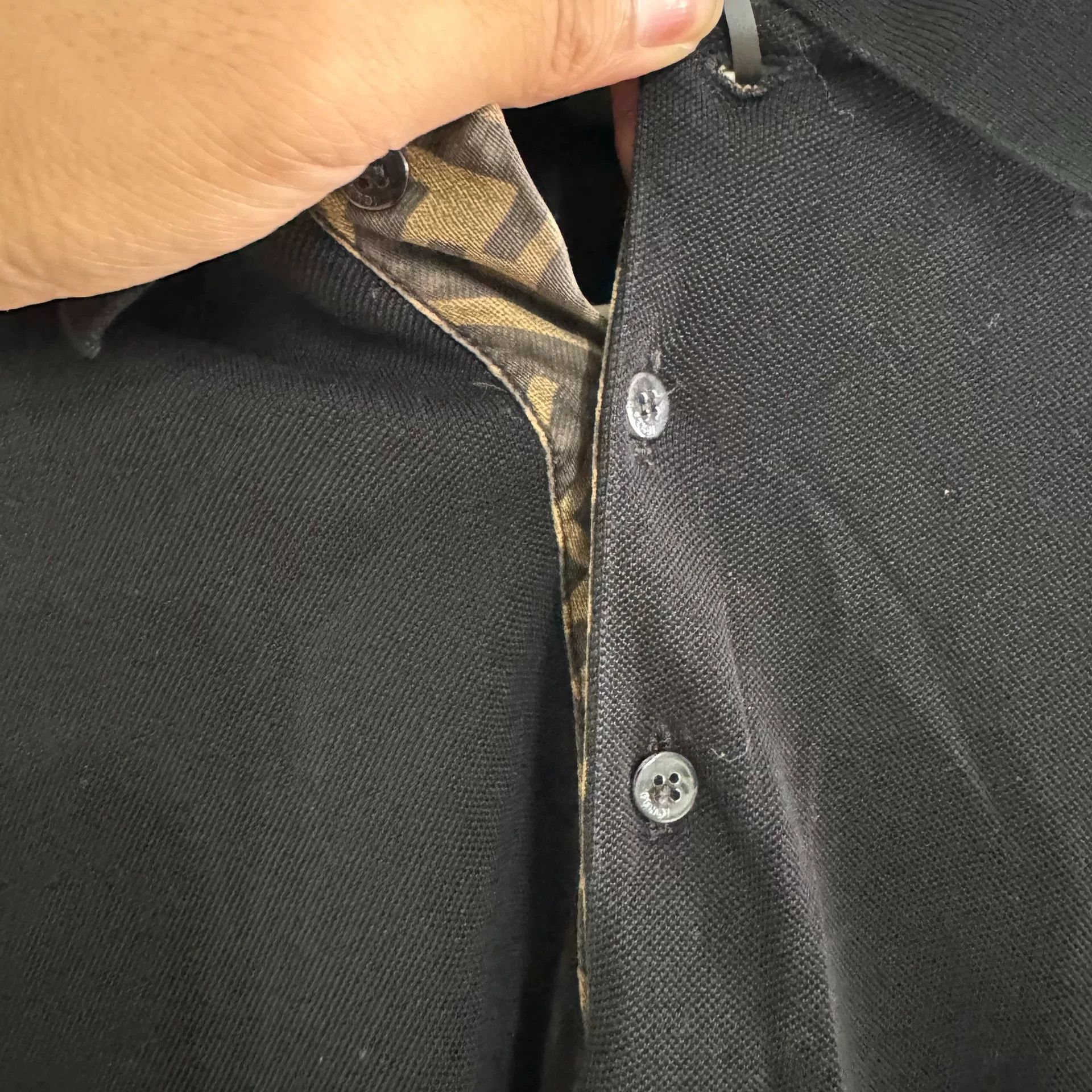 Fendi Fendi Monogram Collar Polo Shirt L Size US L / EU 52-54 / 3 - 7 Thumbnail