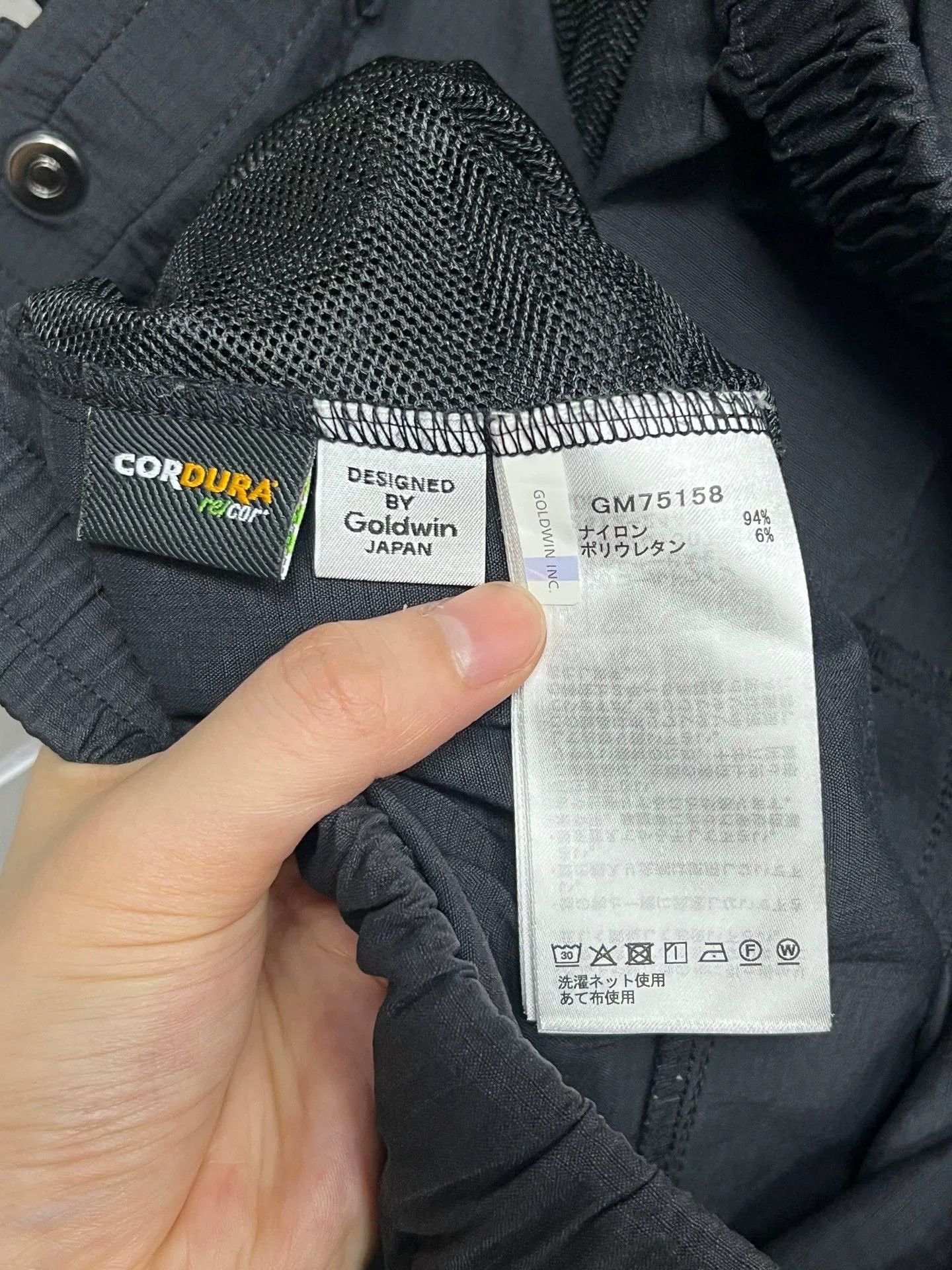 Goldwin Goldwin Functional Shorts in Size 4 Size 30" / US 8 / IT 44 - 3 Thumbnail