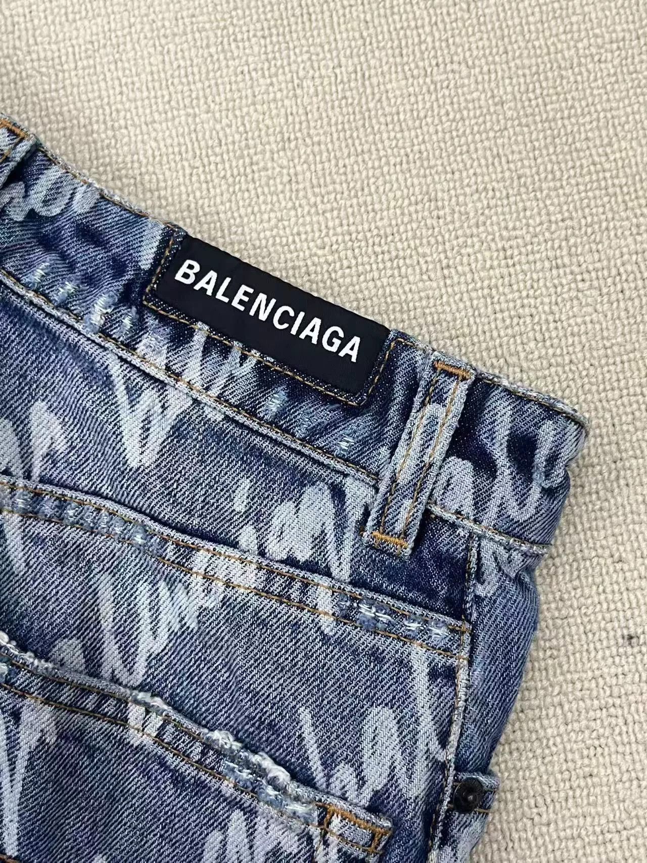 Balenciaga balenciaga logo printed button denim pants Size 27" / US 4 / IT 40 - 3 Thumbnail